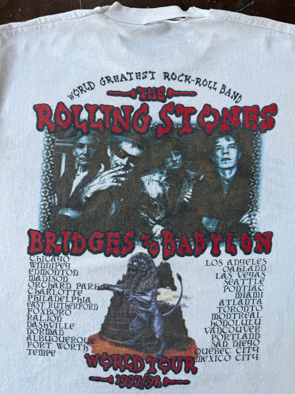 1997 Rolling Stones "bridges to babylon" tour shirt (XL)