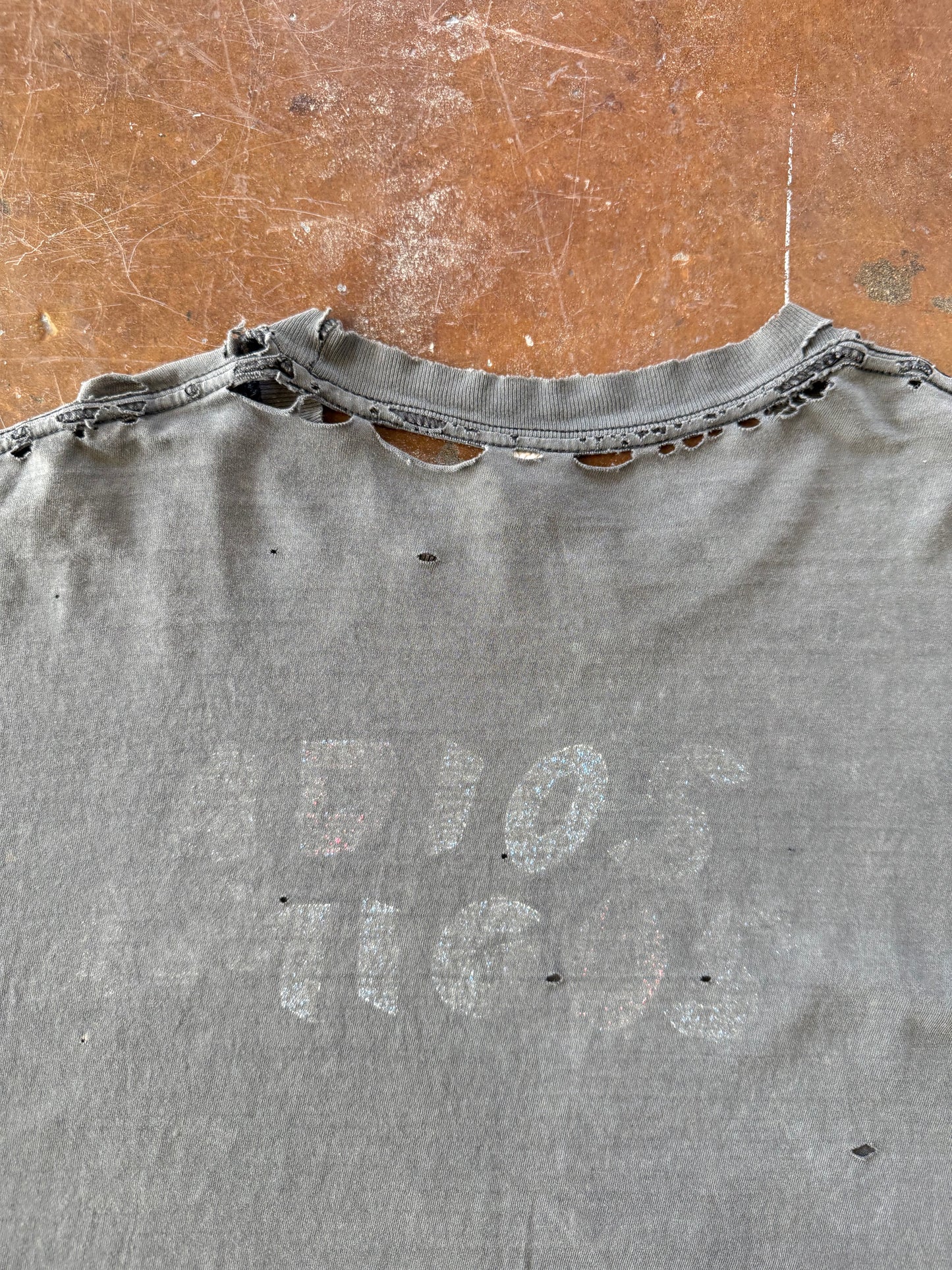 1996 heavily distressed & faded Ramones "adios amigos" tour band shirt (XL)