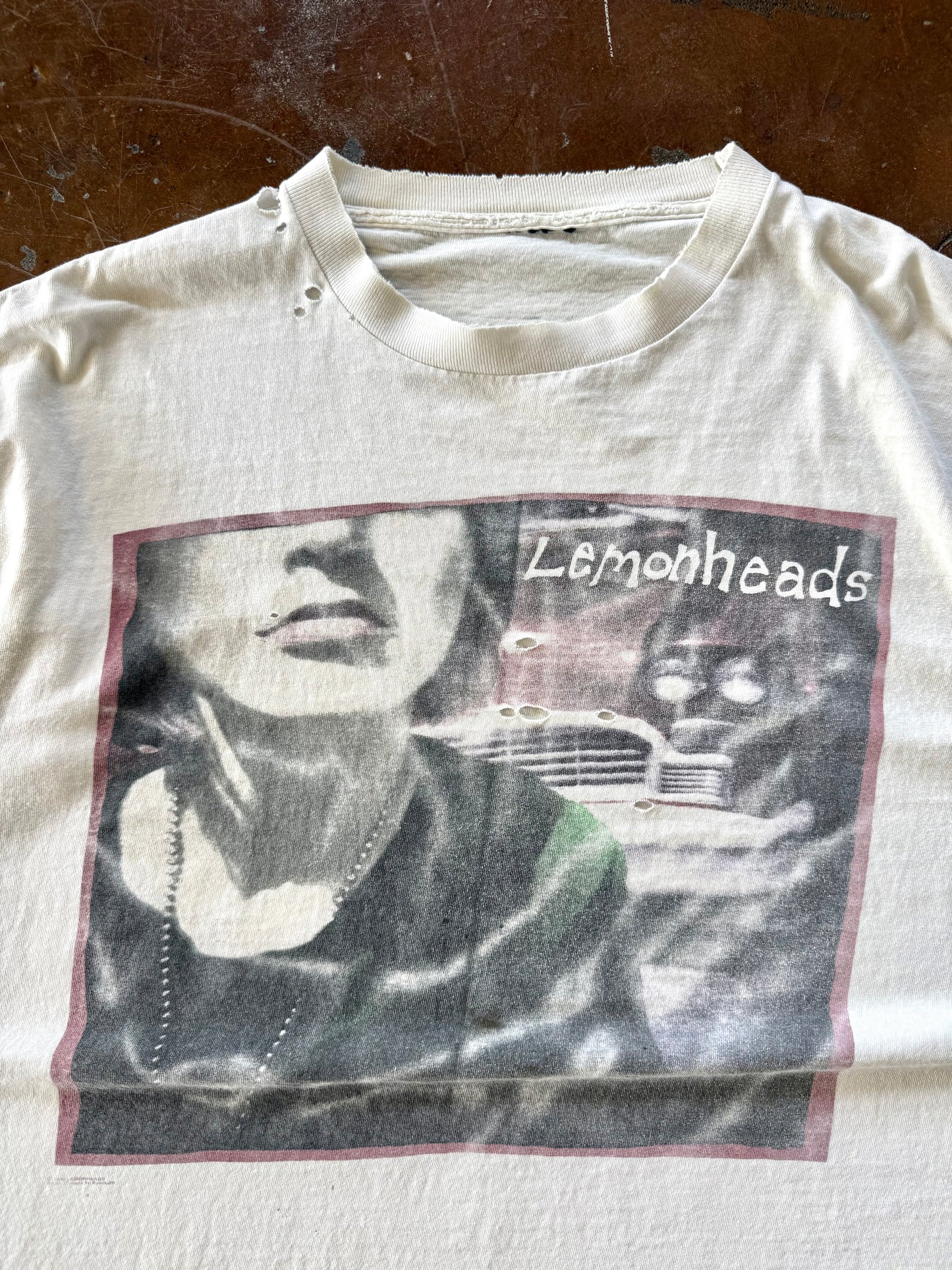 1992 lightly distressed & faded Lemonheads "it's a shame about ray" tour band shirt (XL)