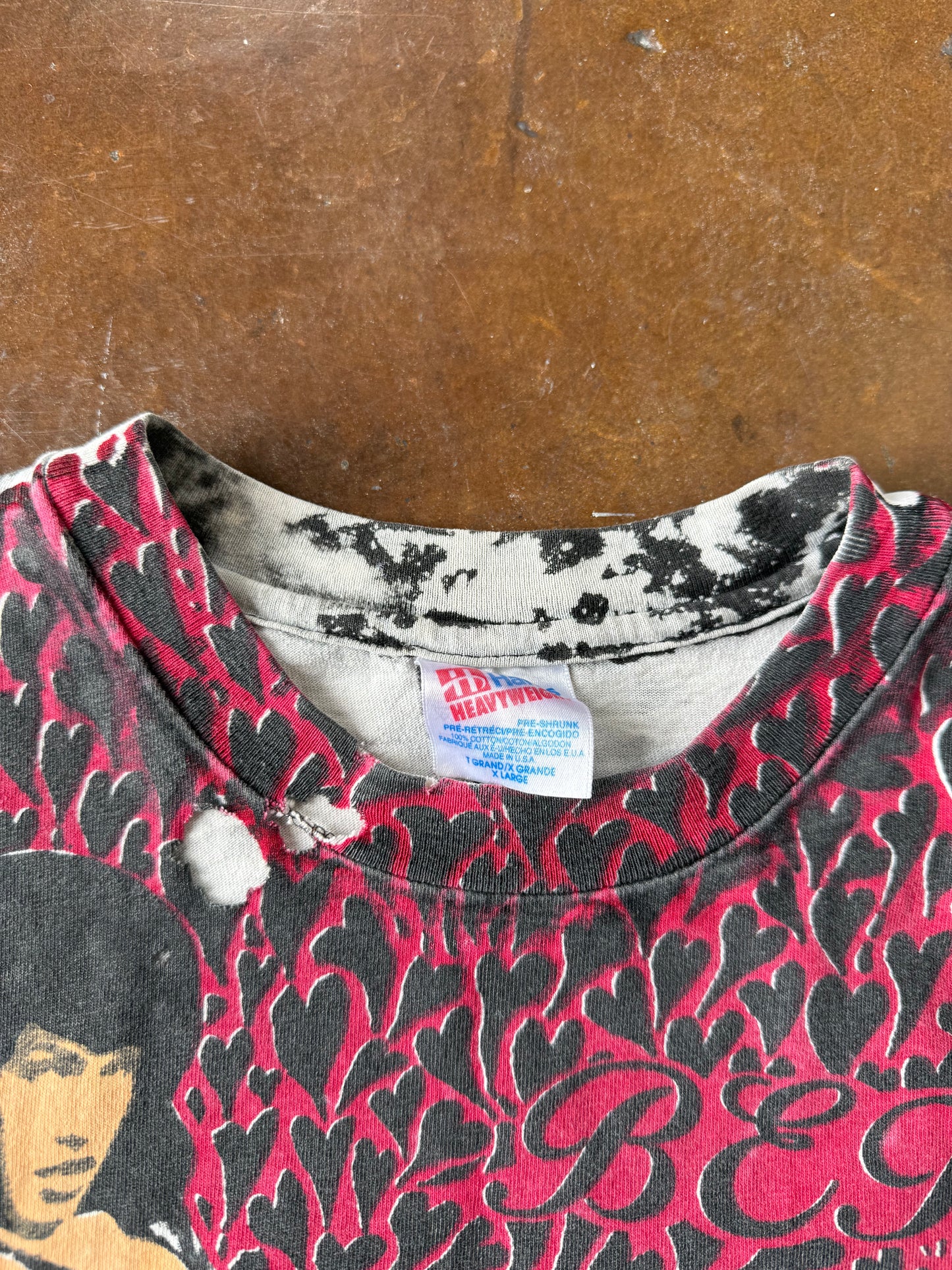 90s Betty Page mosquito head shirt (XL)