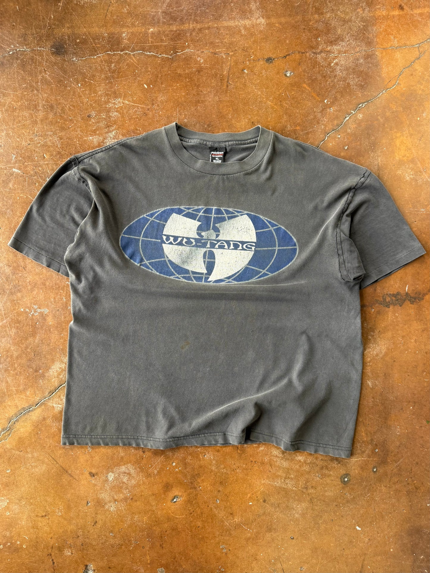 1997 faded Wu-Tang Clan "globe" rap shirt (XL)