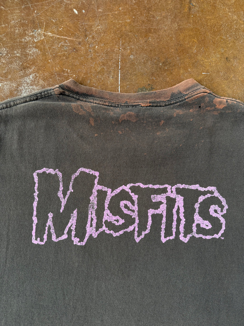 2002 faded & distressed Misifts "wolf's blood" band shirt (XL)