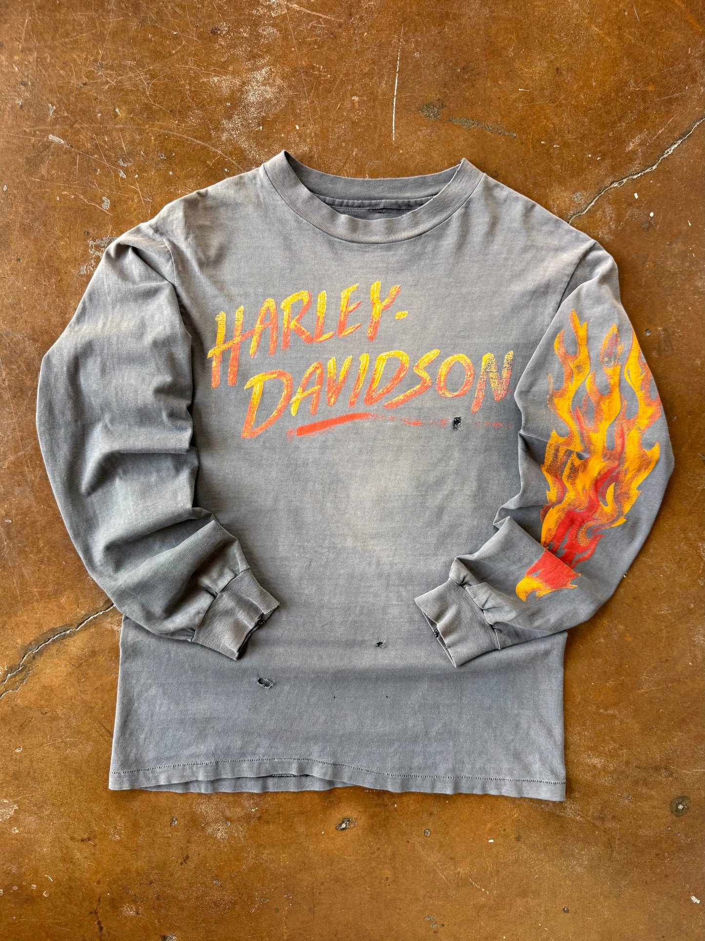 80s faded Harley Davidson "logo spellout" bikers only longsleeve shirt (MEDIUM)