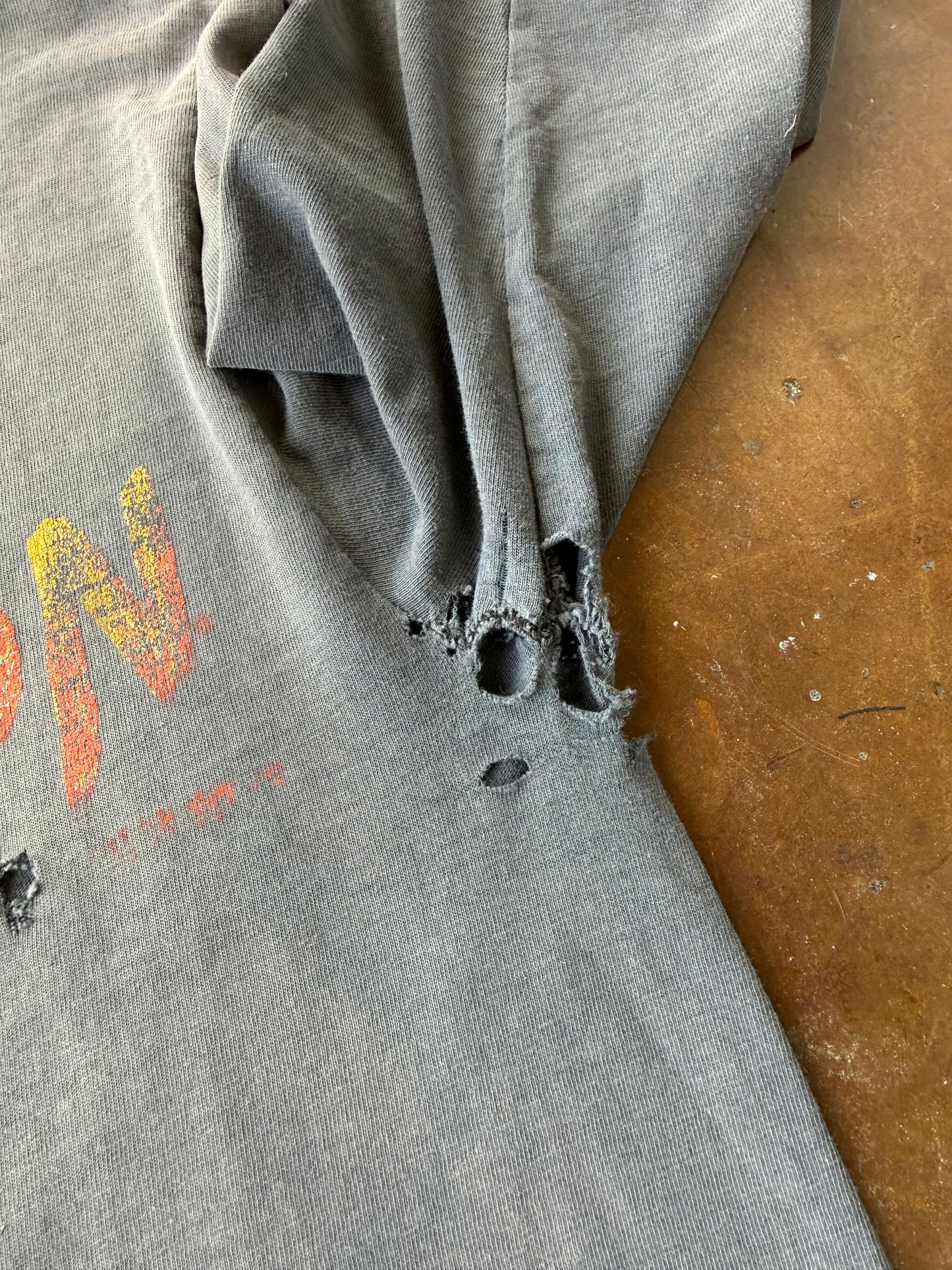 80s faded Harley Davidson "logo spellout" bikers only longsleeve shirt (MEDIUM)