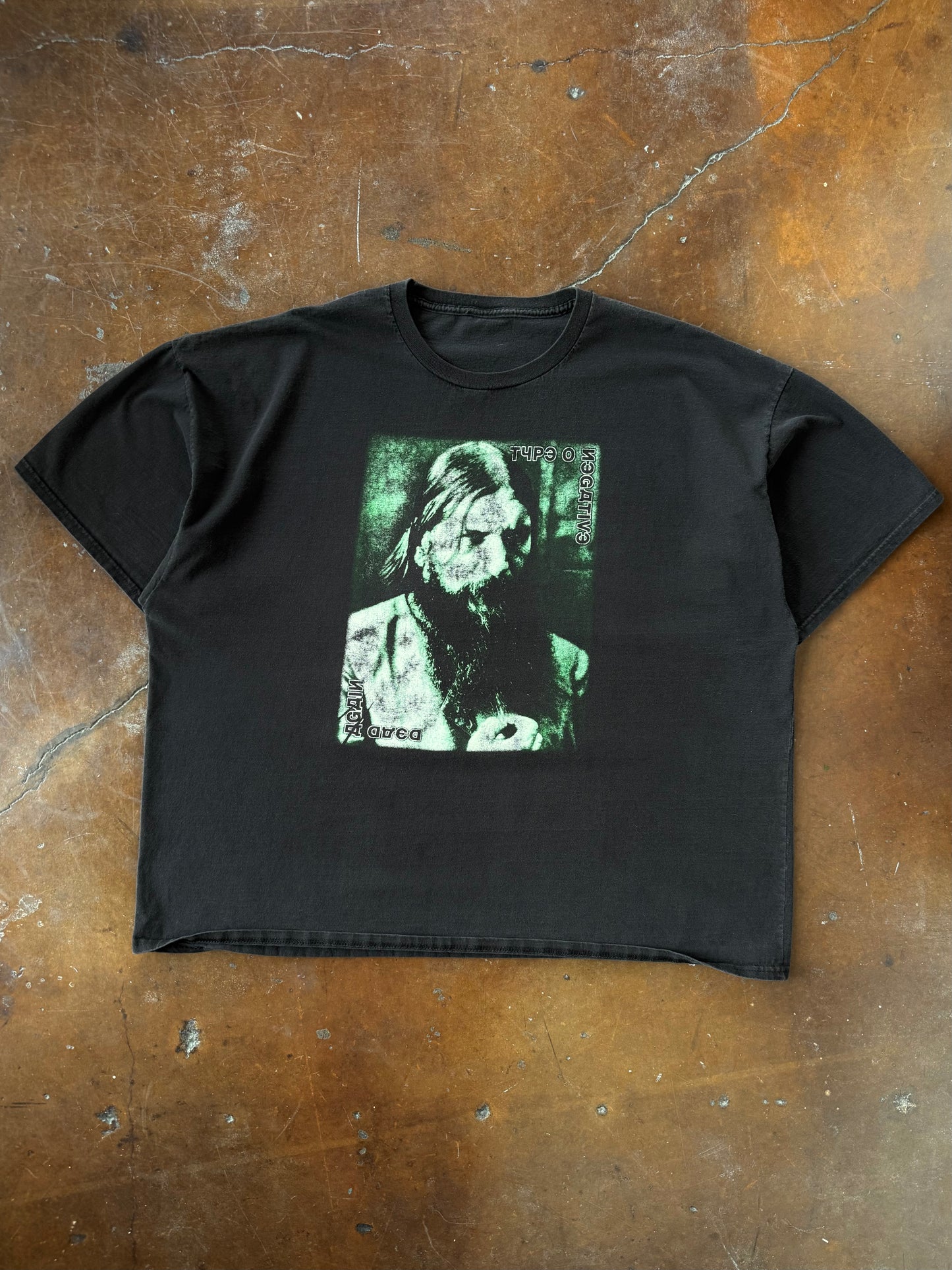 2000s Type O Negative "dead again" band shirt (XXXL)