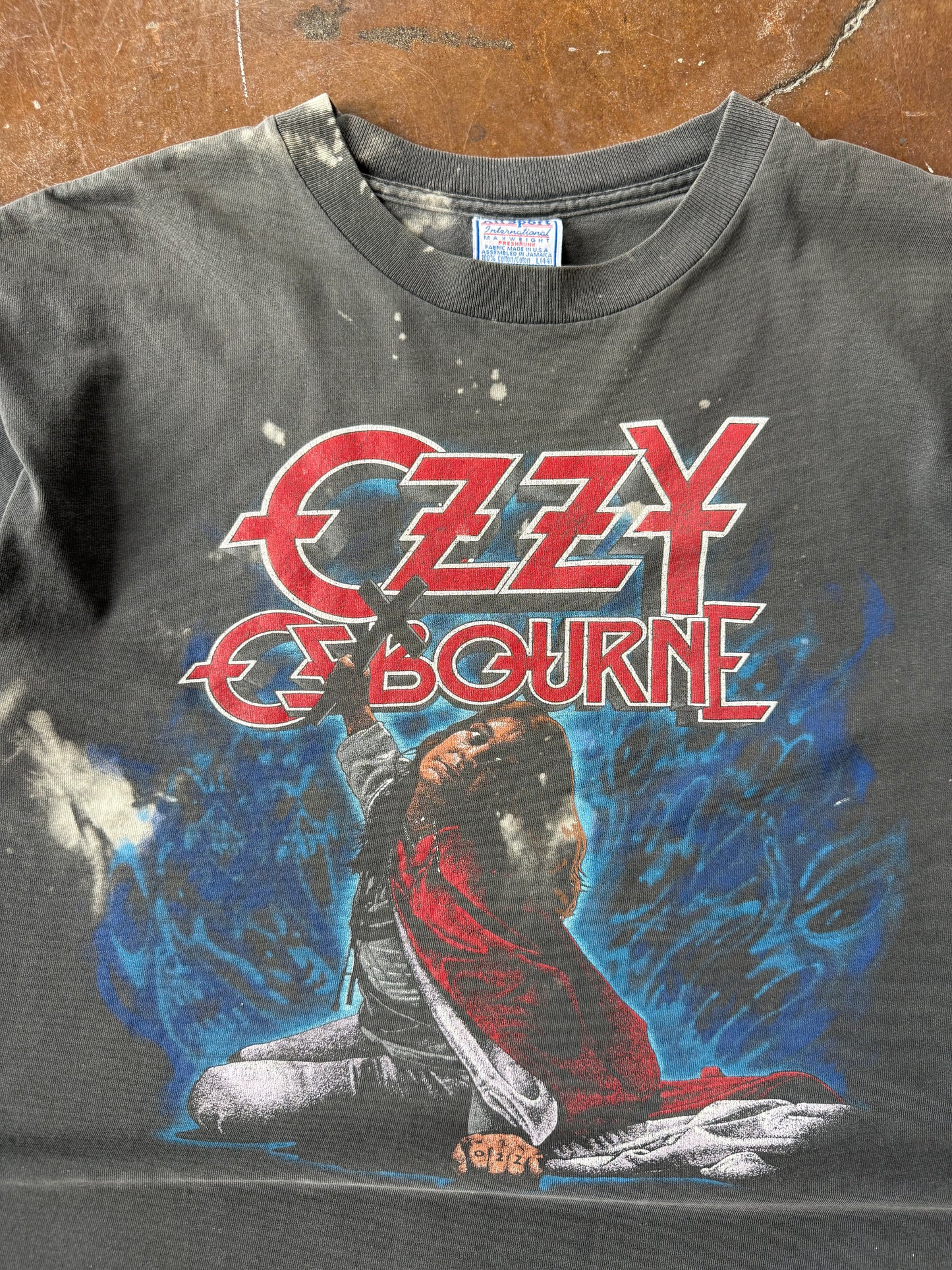 90s faded Ozzy Osbourne "blizzard of oz" band shirt (LARGE)