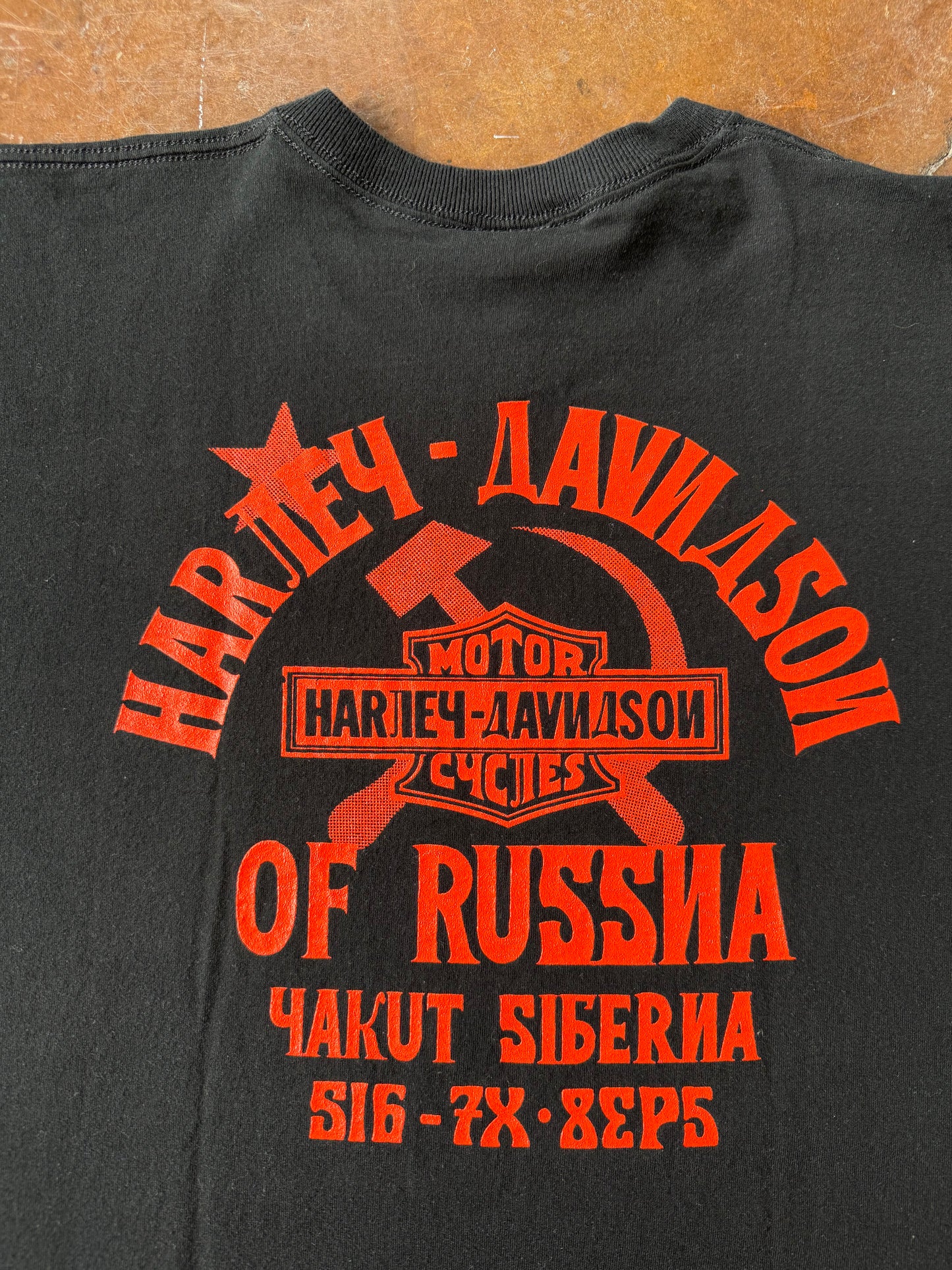 90s Harley Davidson "russia hammer & sickle" biker shirt (XL)