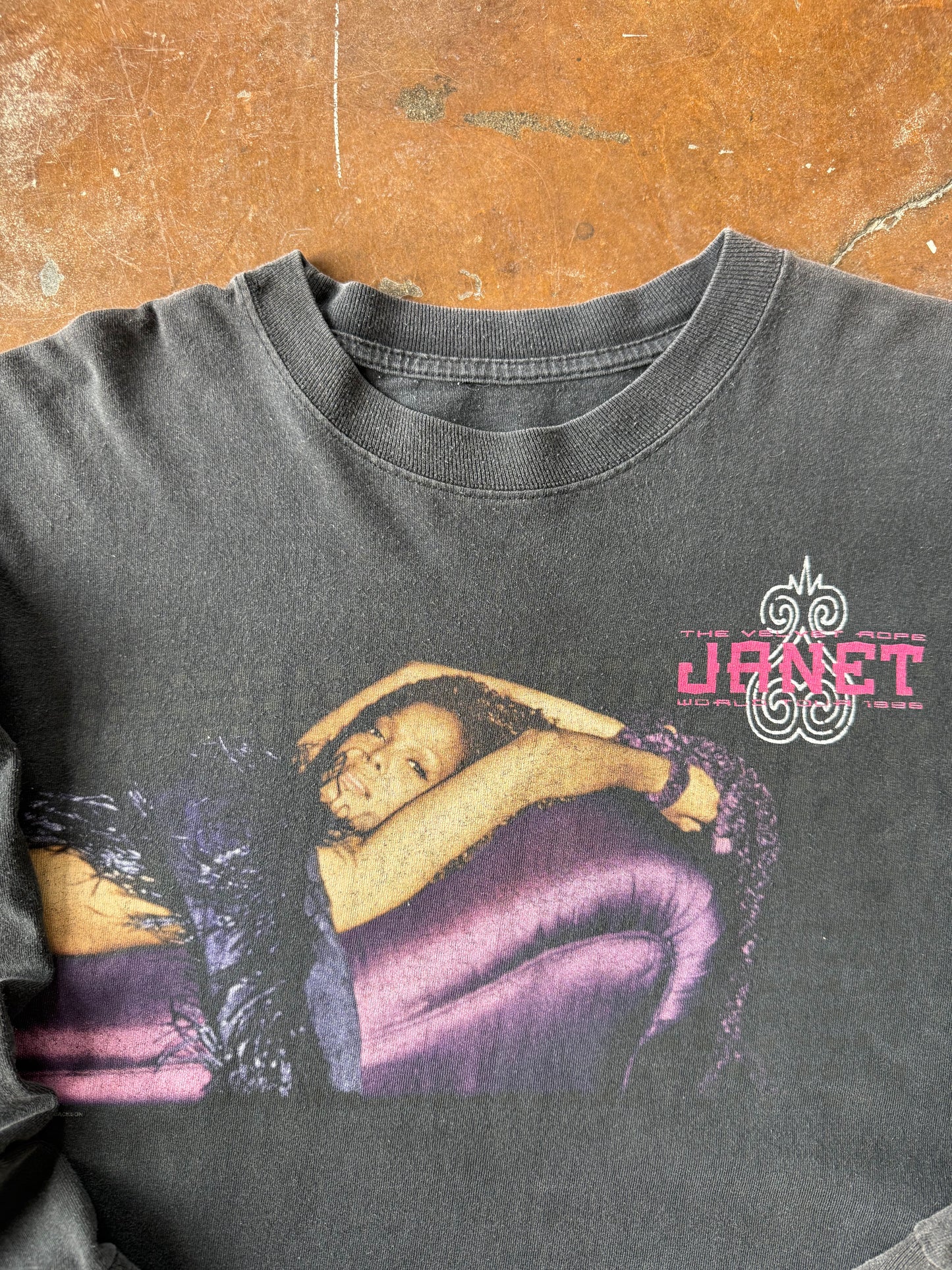 1998 Janet Jackson "velvet tour" world tour longsleeve shirt (XL)