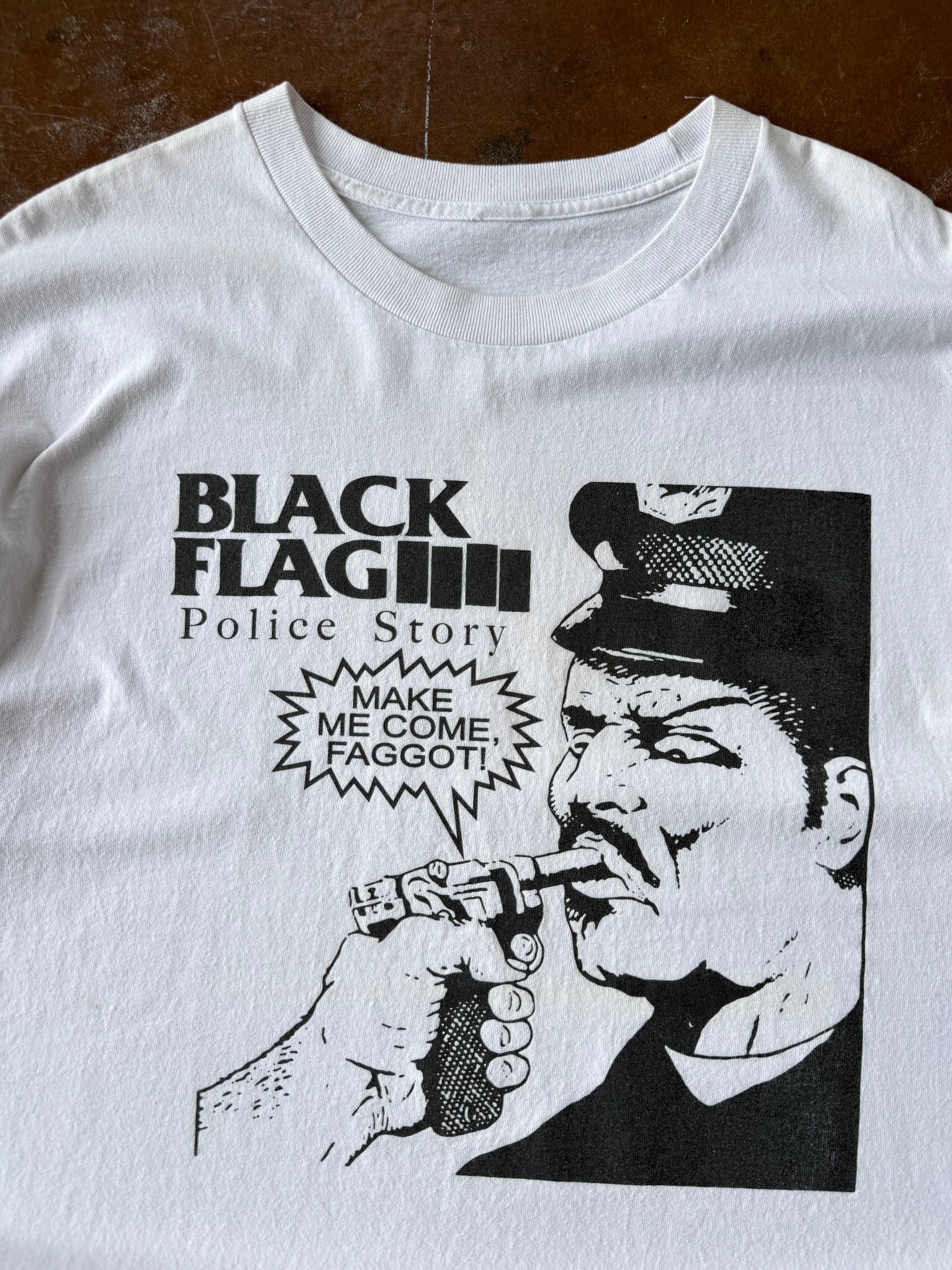 90s Black Flag "police story" band shirt (XL)
