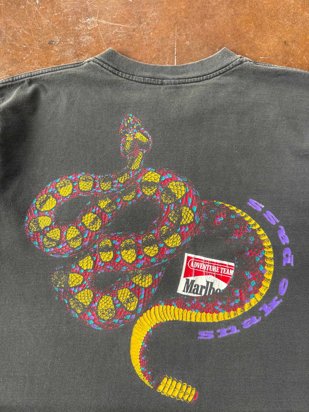 90s lightly faded Marlboro "snake pass" pocket shirt (LARGE)