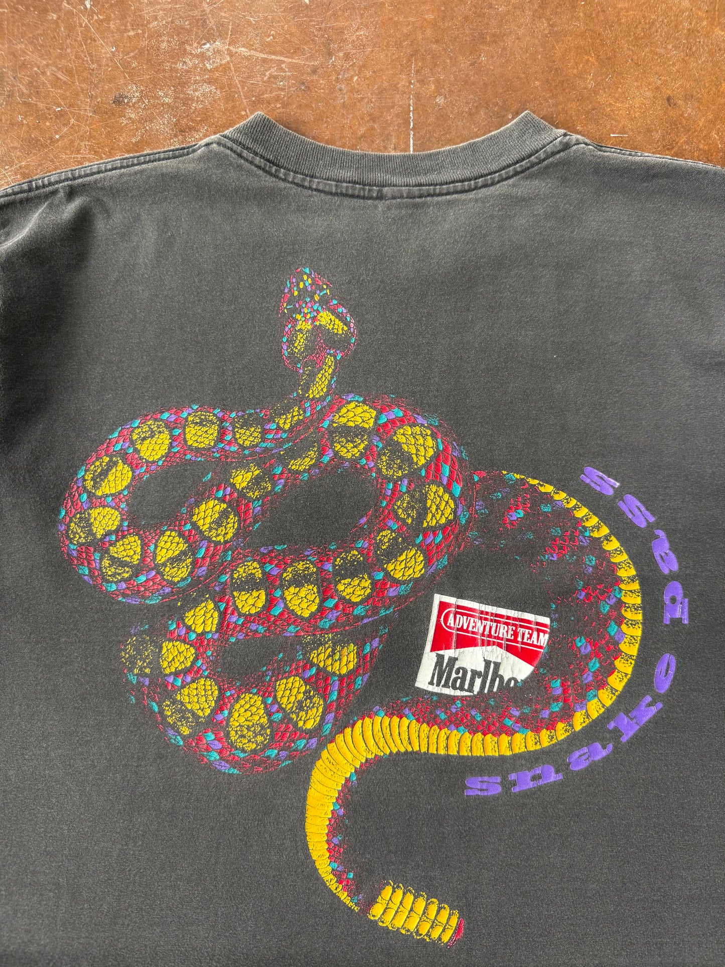 90s lightly faded Marlboro "snake pass" pocket shirt (LARGE)