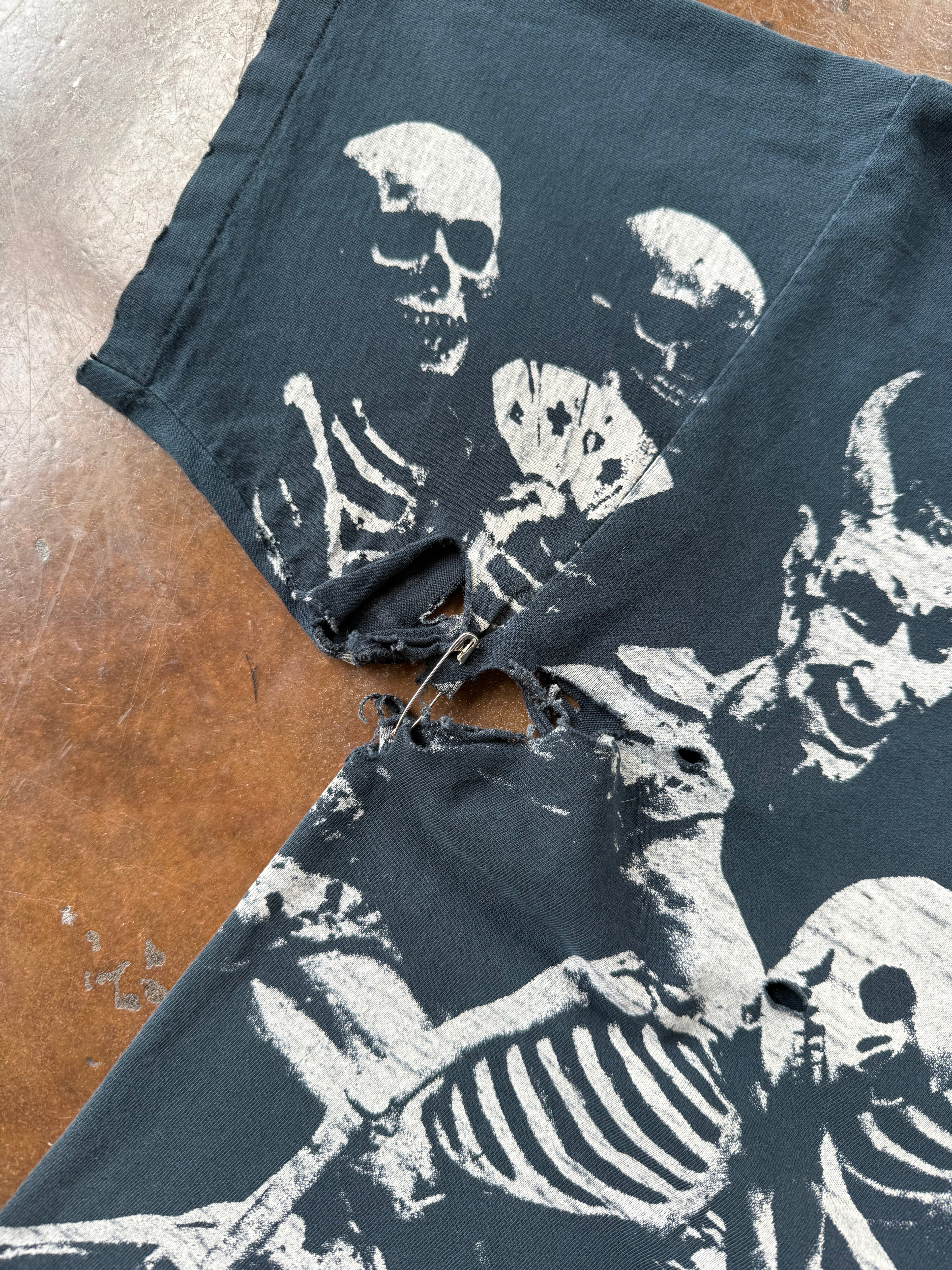 1994 distressed Rolling Stones "voodoo lounge skeleton" band shirt (XL)