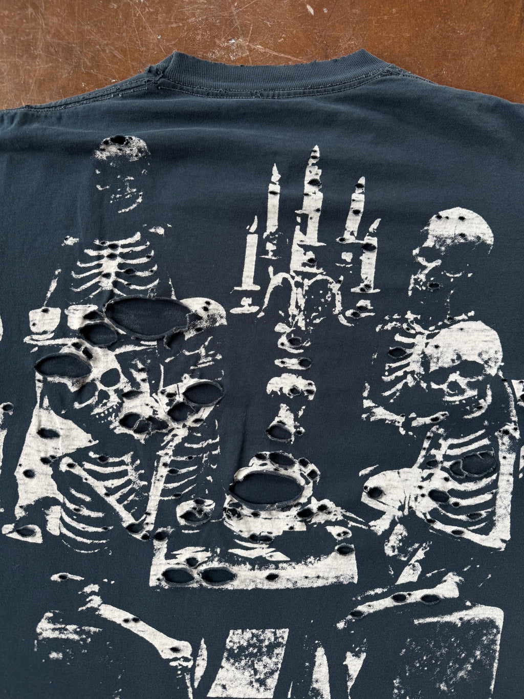 1994 distressed Rolling Stones "voodoo lounge skeleton" band shirt (XL)
