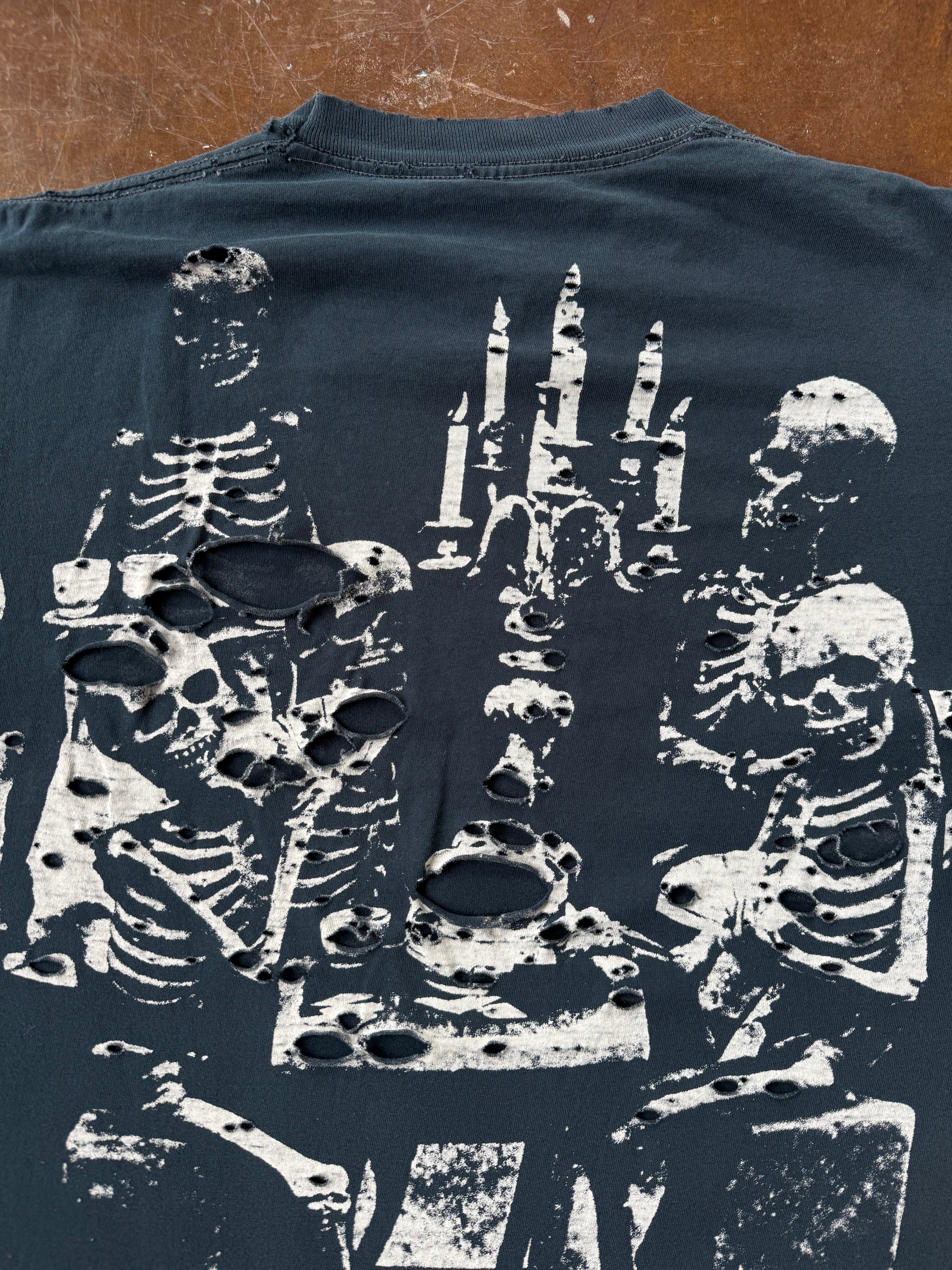 1994 distressed Rolling Stones "voodoo lounge skeleton" band shirt (XL)
