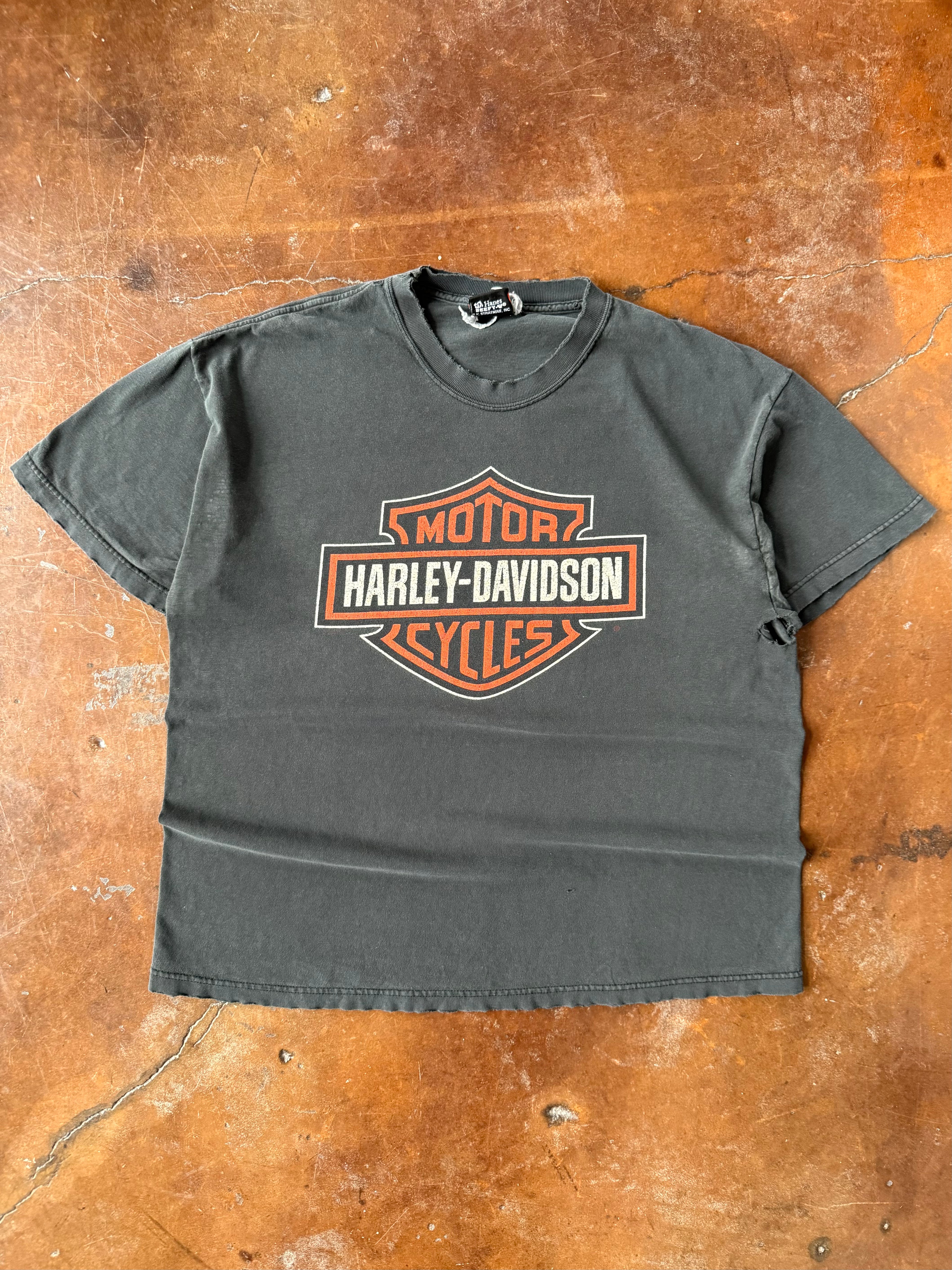 2000s Harley Davidson "classic logo" biker shirt (XL)