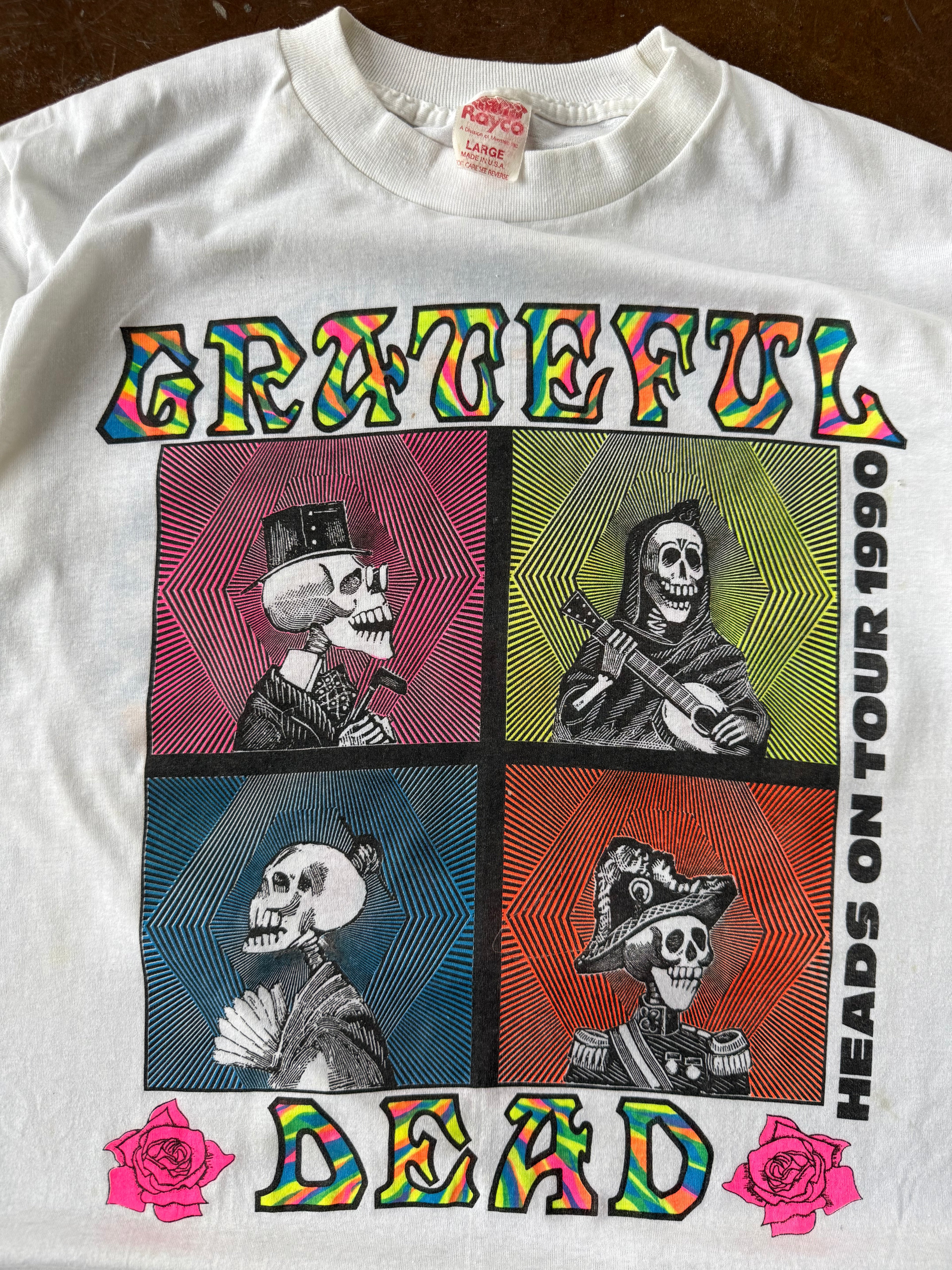 1990 Grateful Dead "heads on tour" band shirt (LARGE)