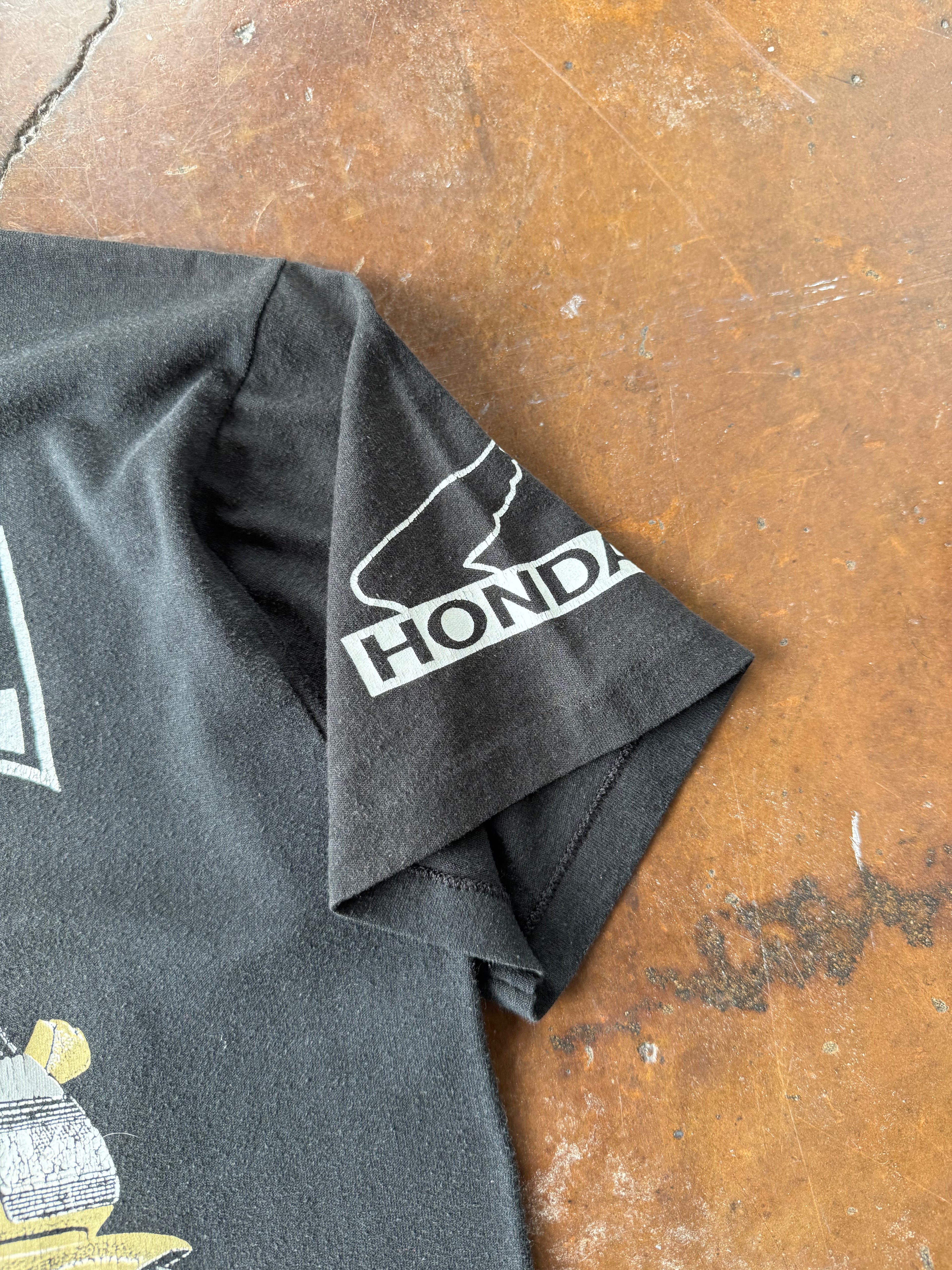 1993 Americade Honda biker shirt (LARGE)