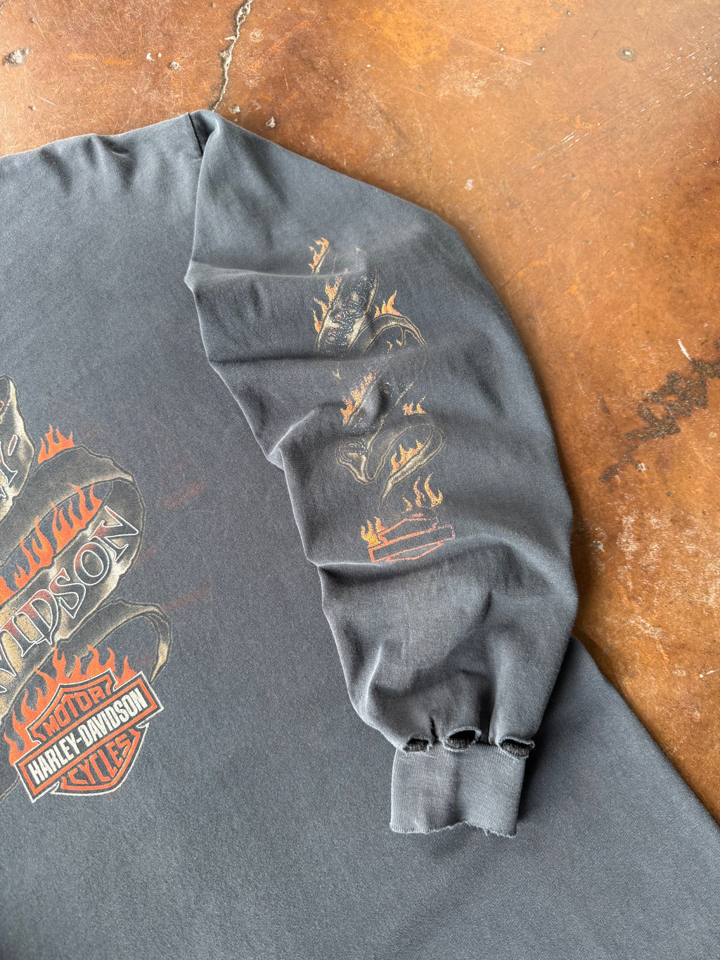 2000s faded Harley Davidson "flame emblem" longsleeve shirt (LARGE)