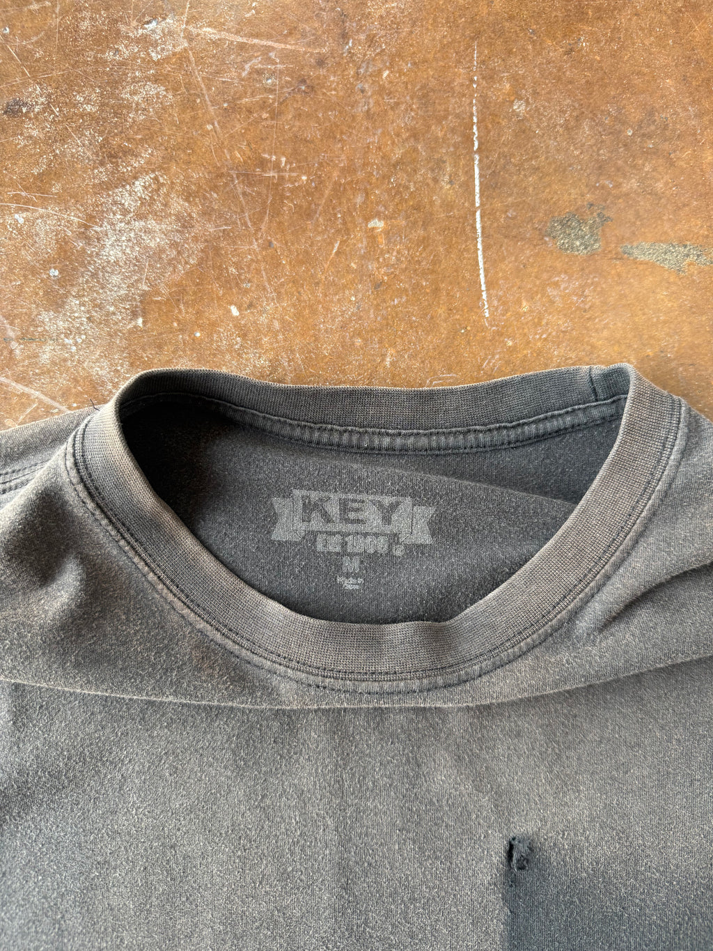 2000s faded Ghost pocket blank shirt (XL)