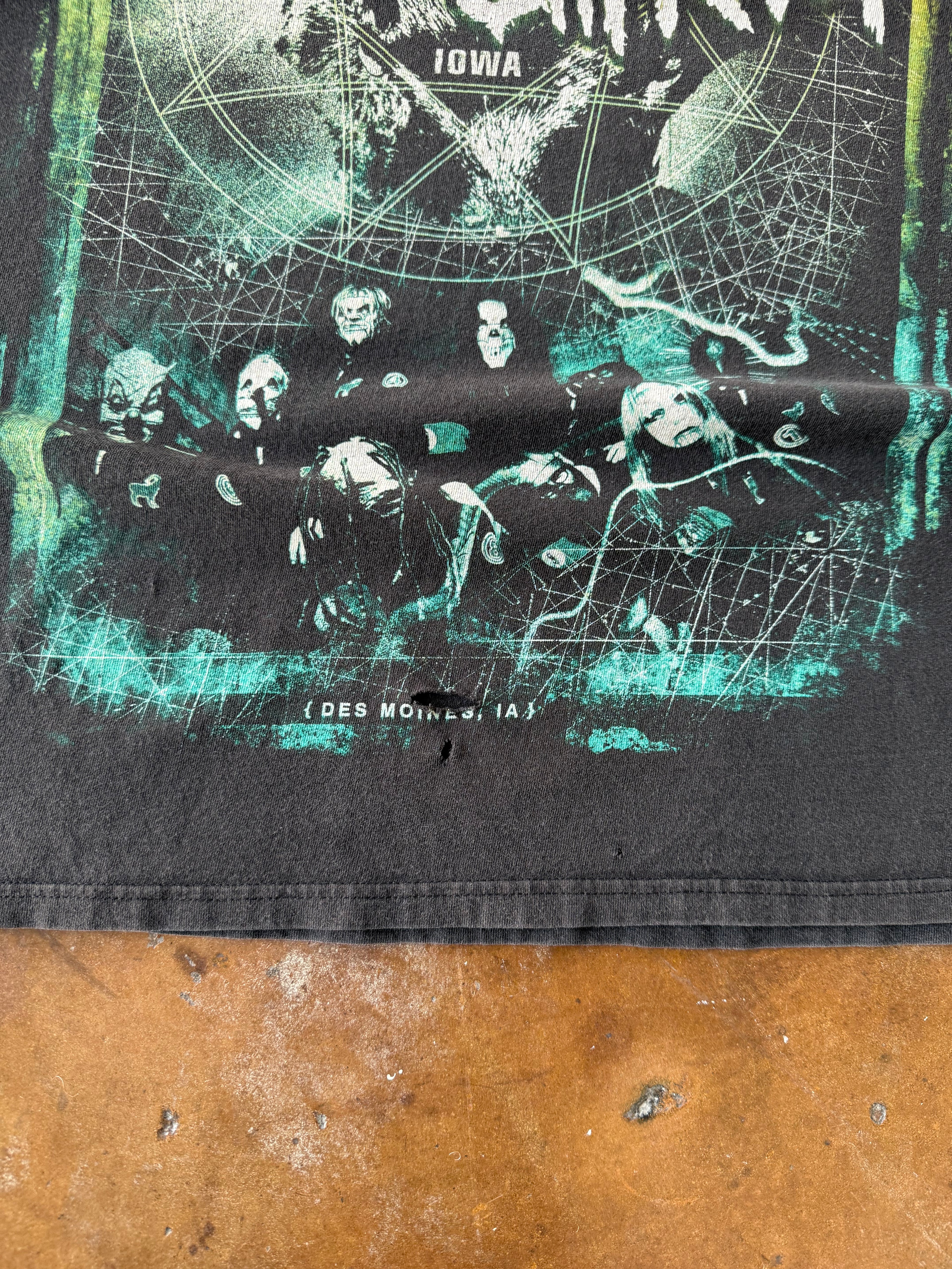 2000s Slipknot band shirt (XL)