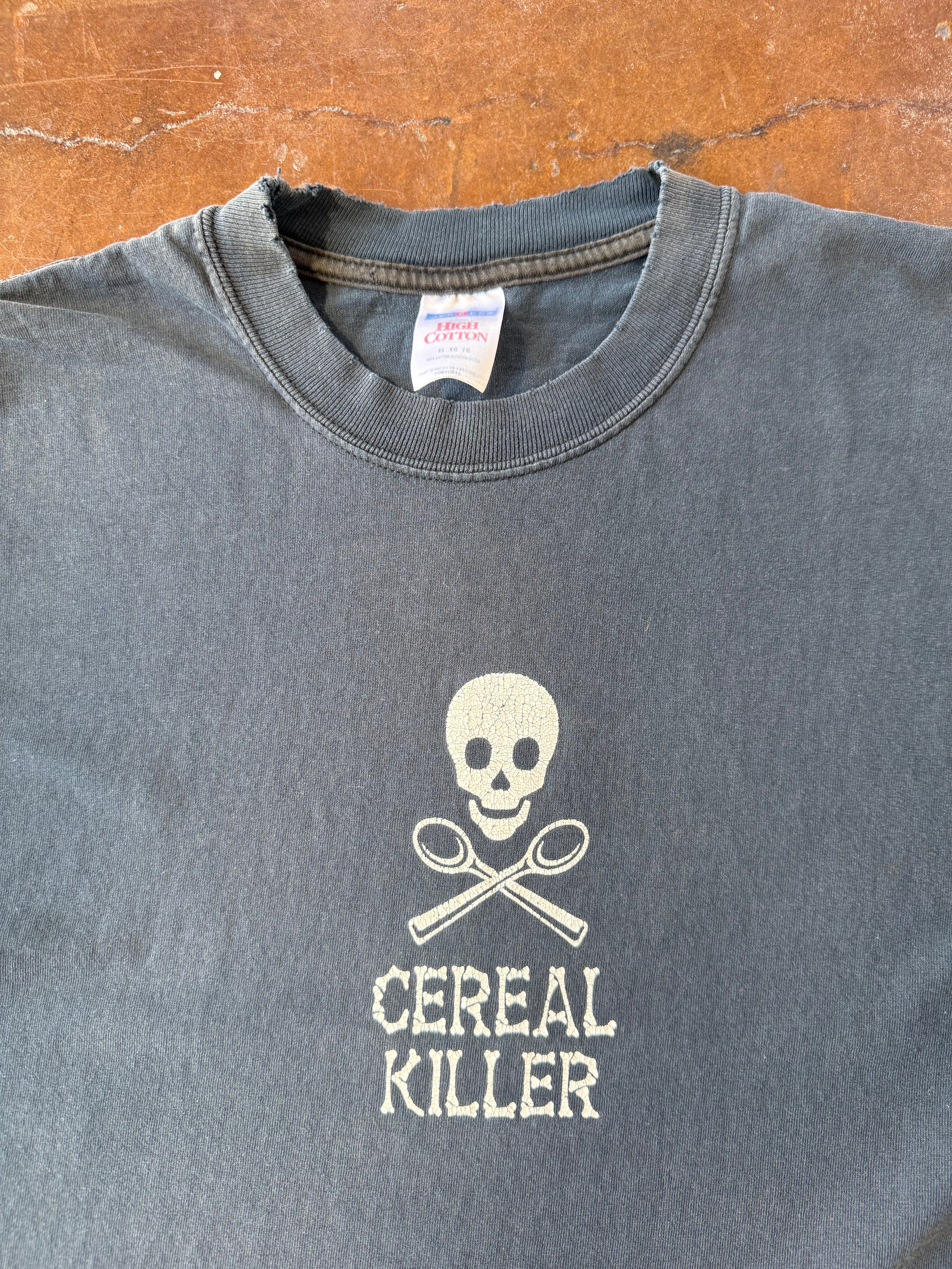 2000s skull "cereal killer" bones shirt (XL)