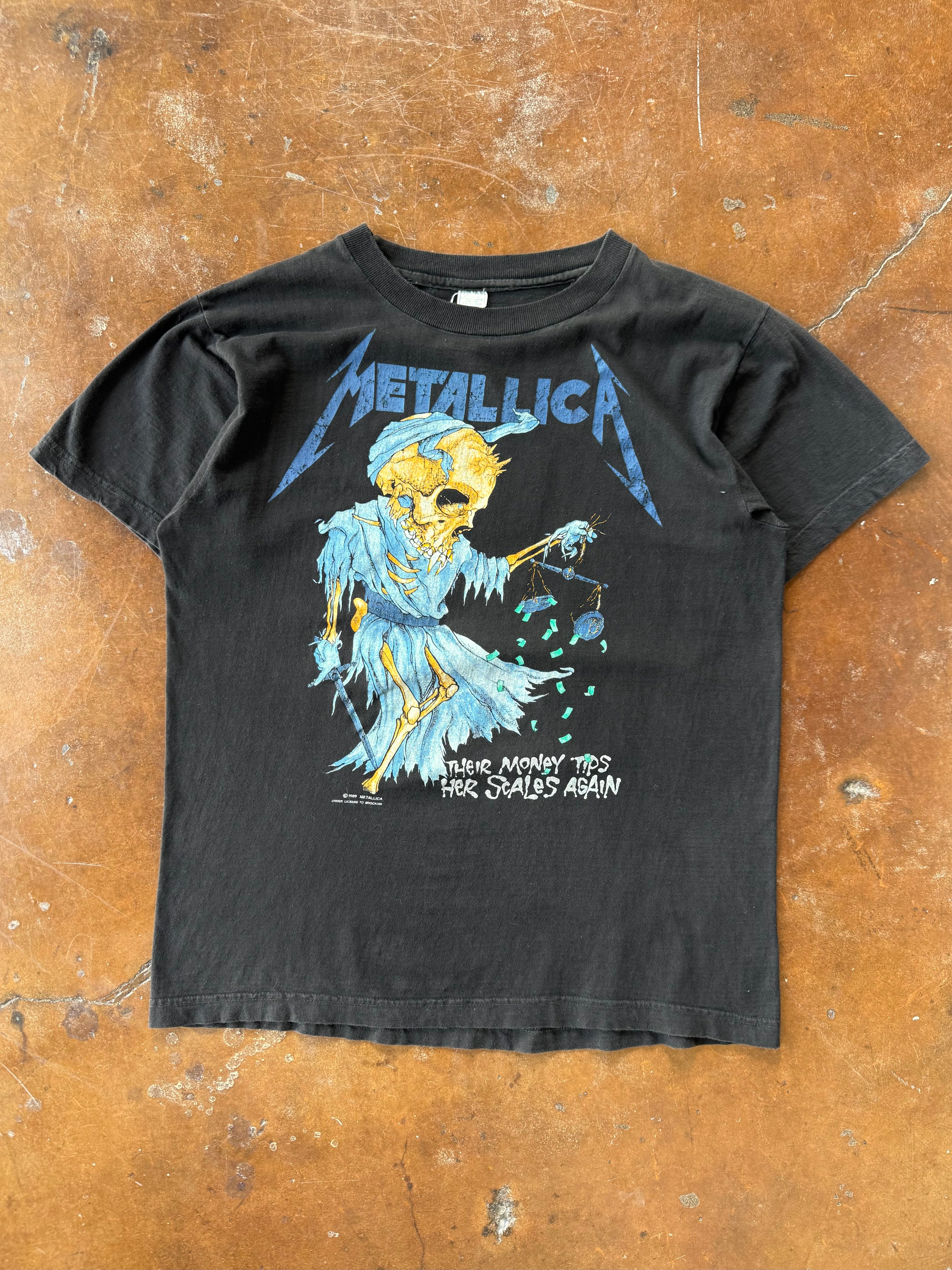1989 Metallica "doris" band shirt (LARGE)