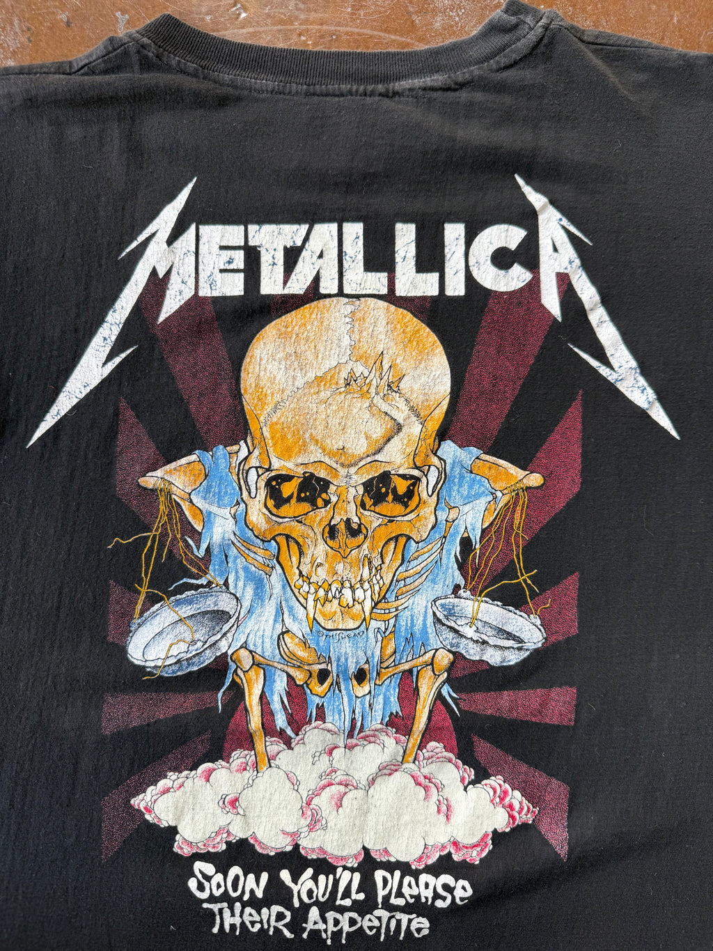 1989 Metallica "doris" band shirt (LARGE)