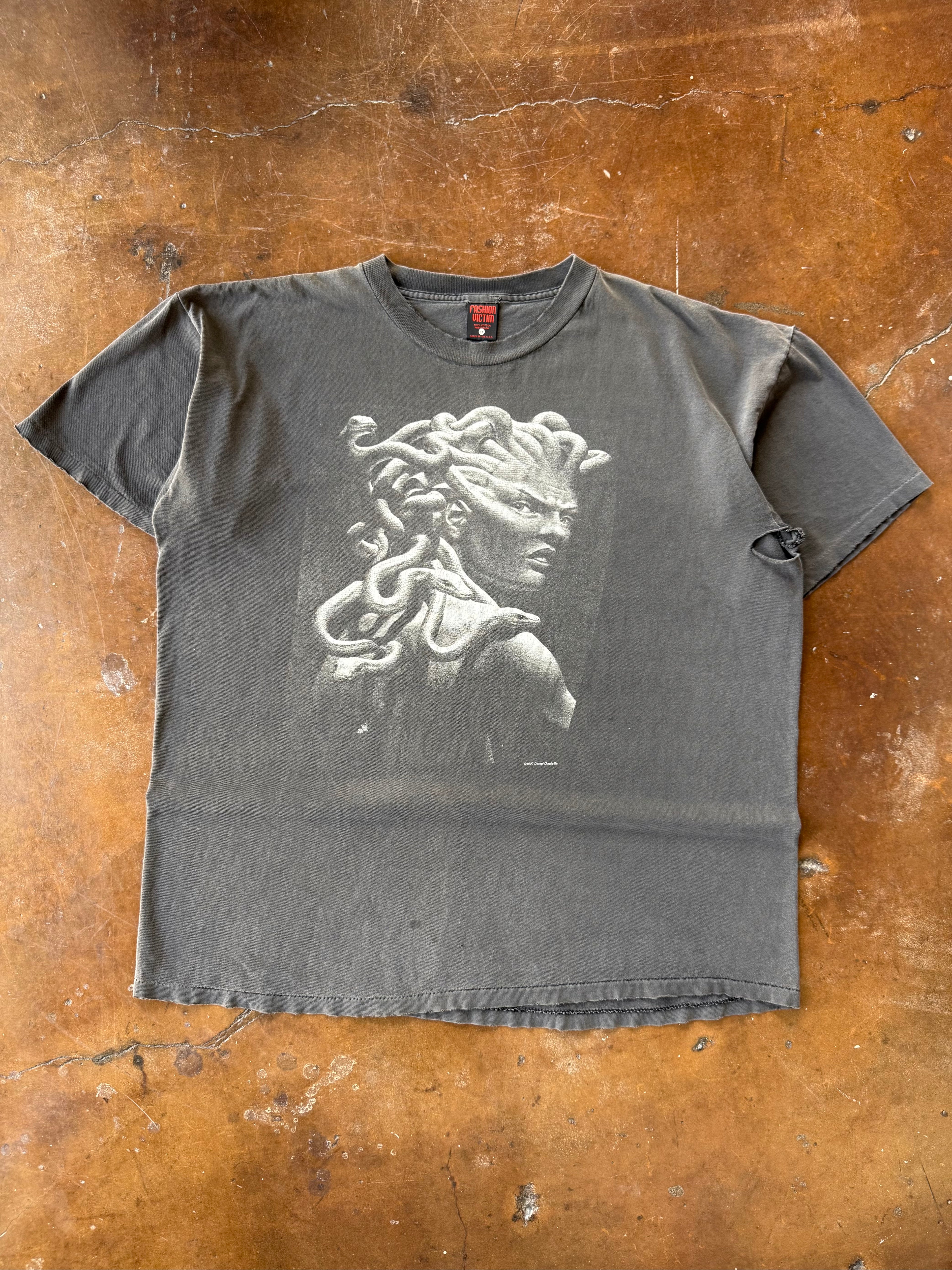1997 Fashion Victim "medusa" shirt (XXL)