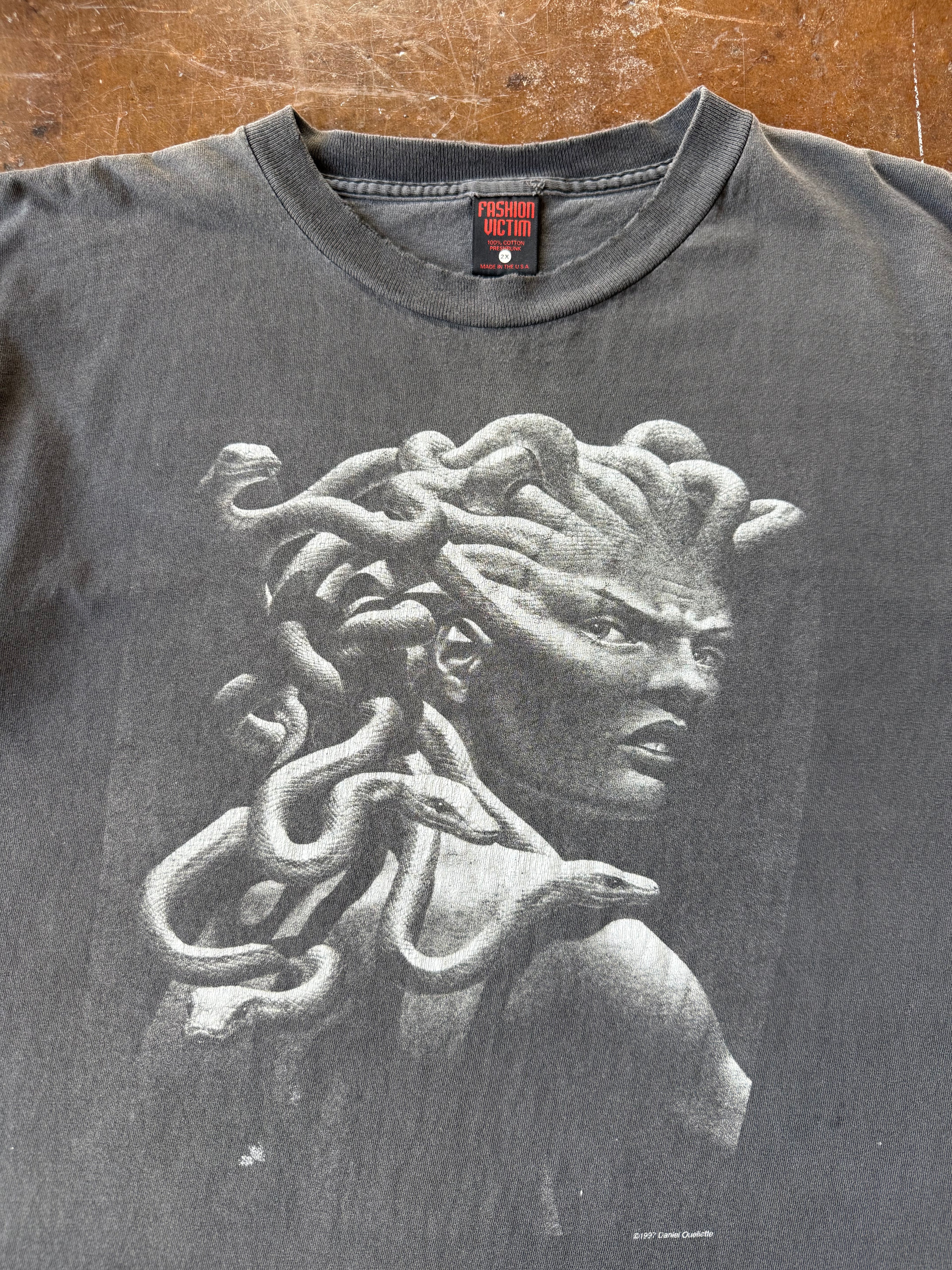 1997 Fashion Victim "medusa" shirt (XXL)
