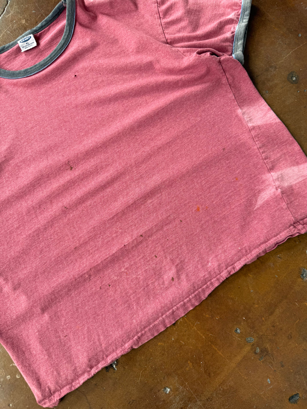 2000s lightly distressed Old Navy boxy ringer shirt (XL)