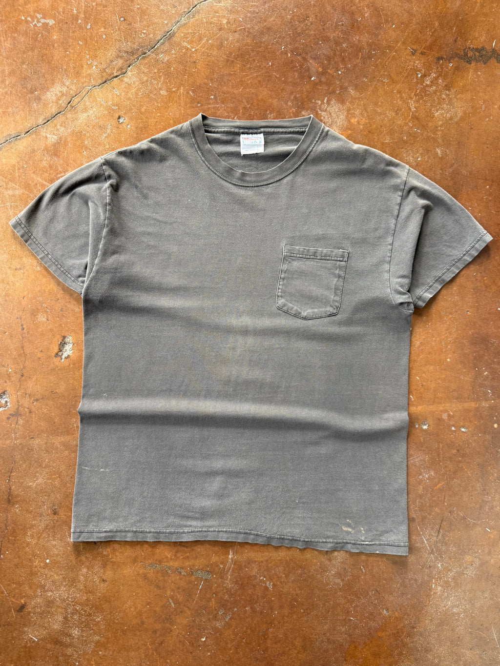 90s lightly faded Black pocket blank shirt (XL)