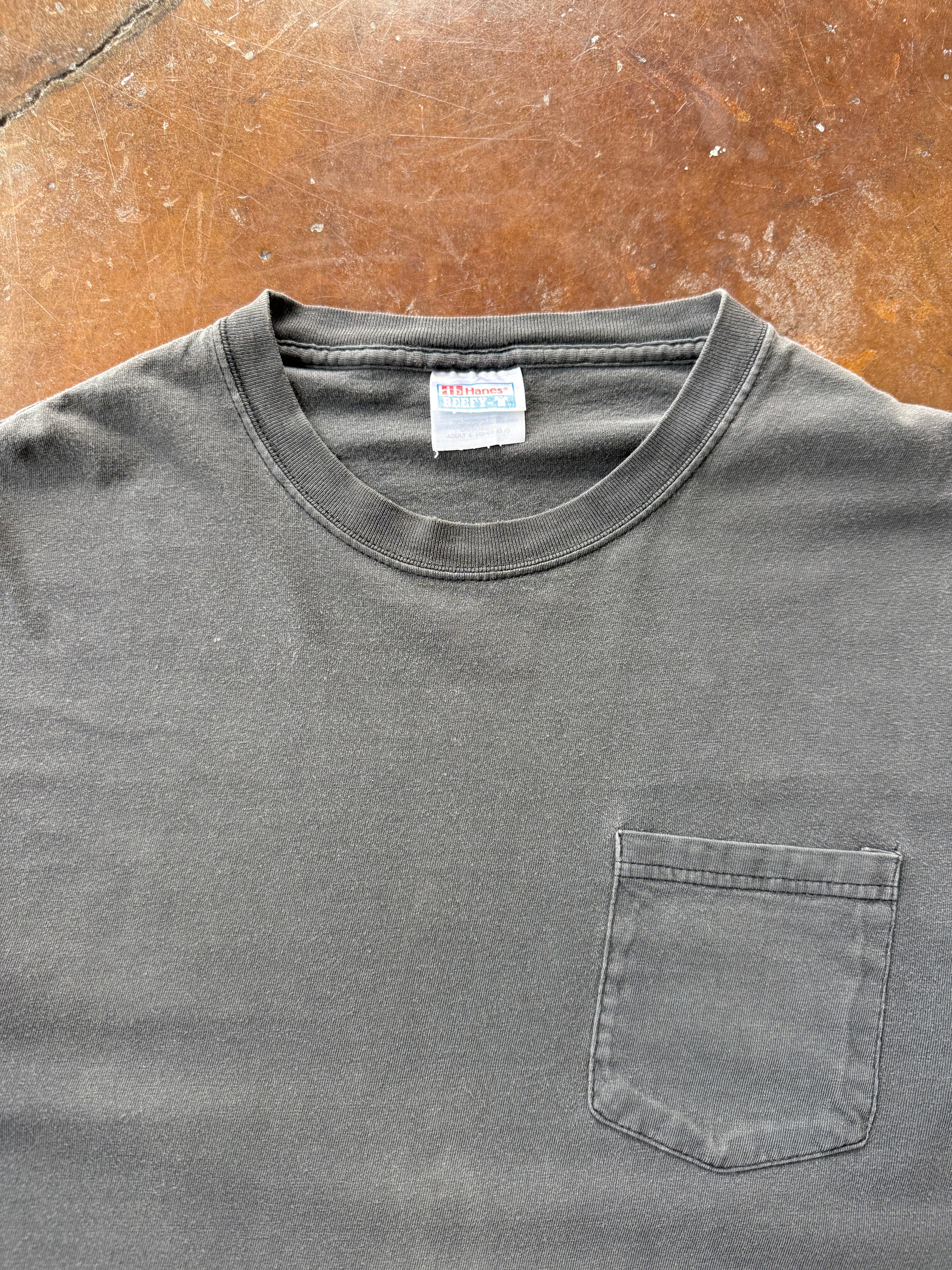 90s lightly faded Black pocket blank shirt (XL)