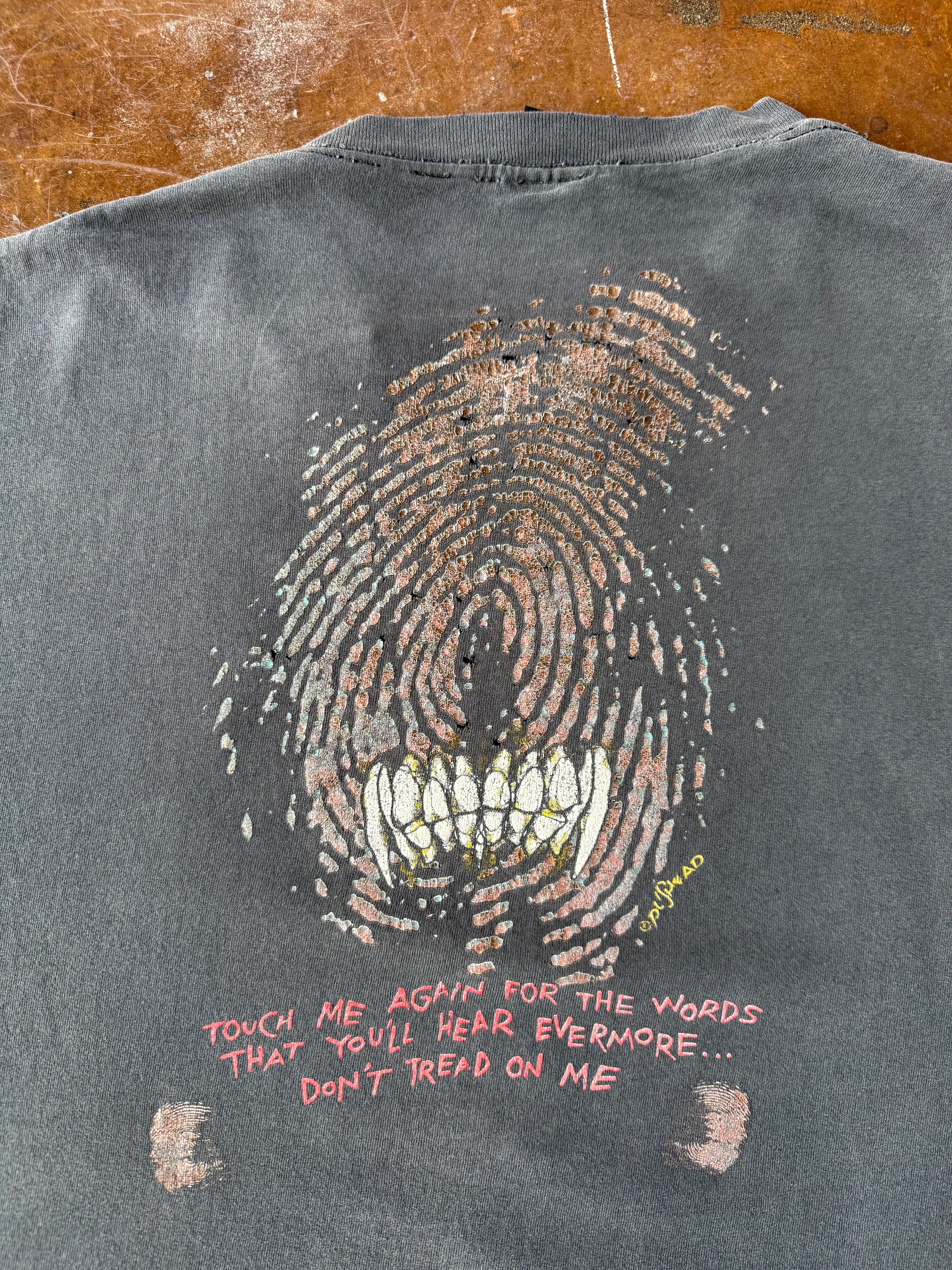90s faded Metallica "don't tread on me" pushead band shirt (XL)