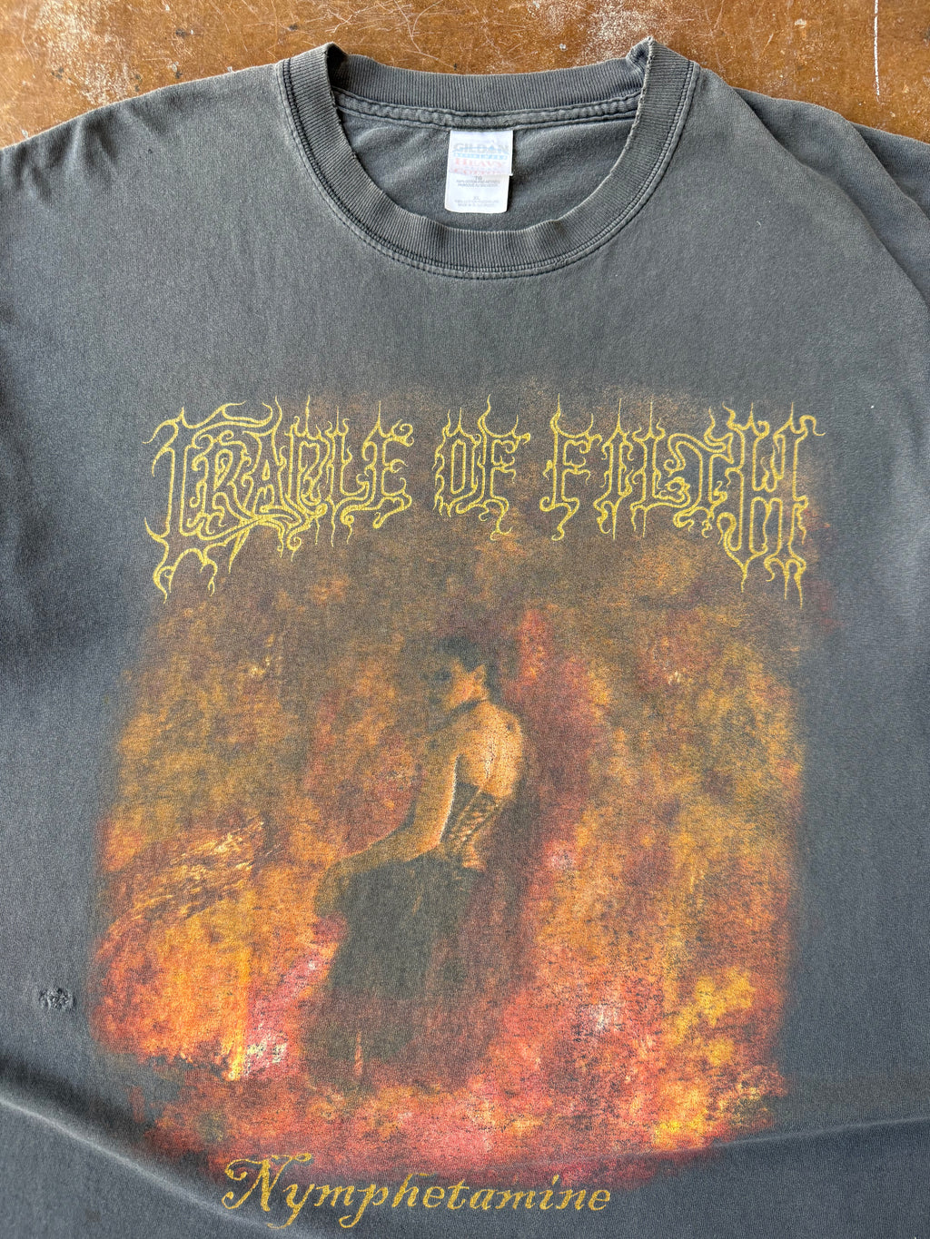 2000s faded & distressed Cradle of Filth "nymphetamine" cut sleeves band shirt (XL)
