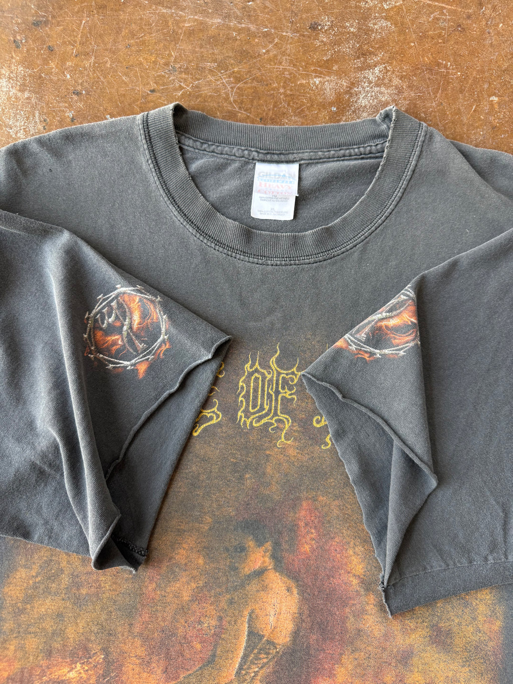 2000s faded & distressed Cradle of Filth "nymphetamine" cut sleeves band shirt (XL)