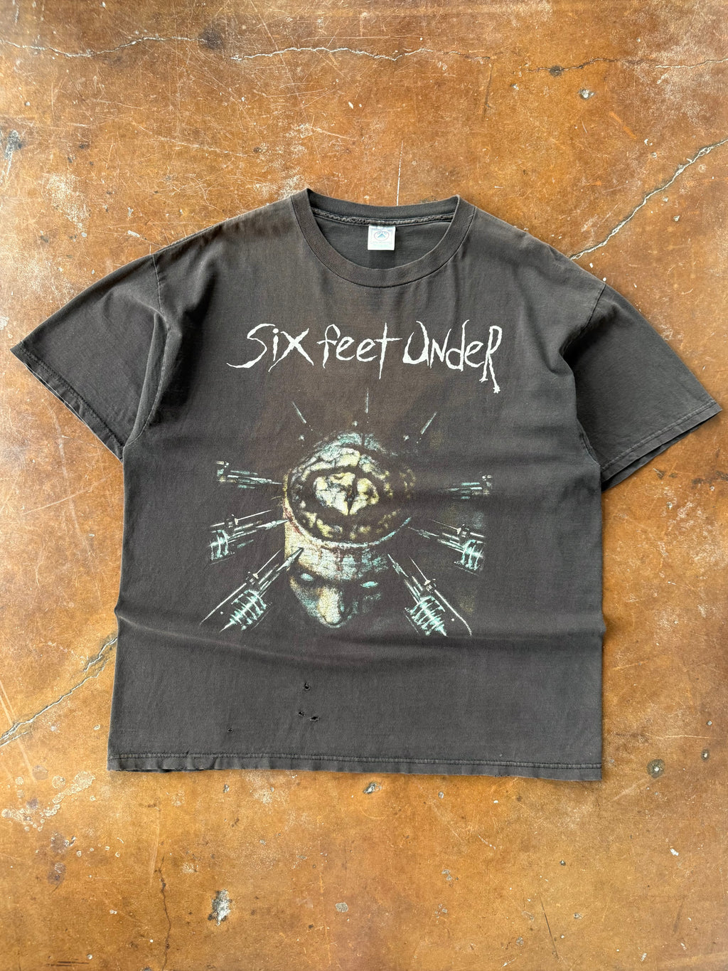 1999 lightly faded Six Feet Under "maximum violence" band shirt (XL)