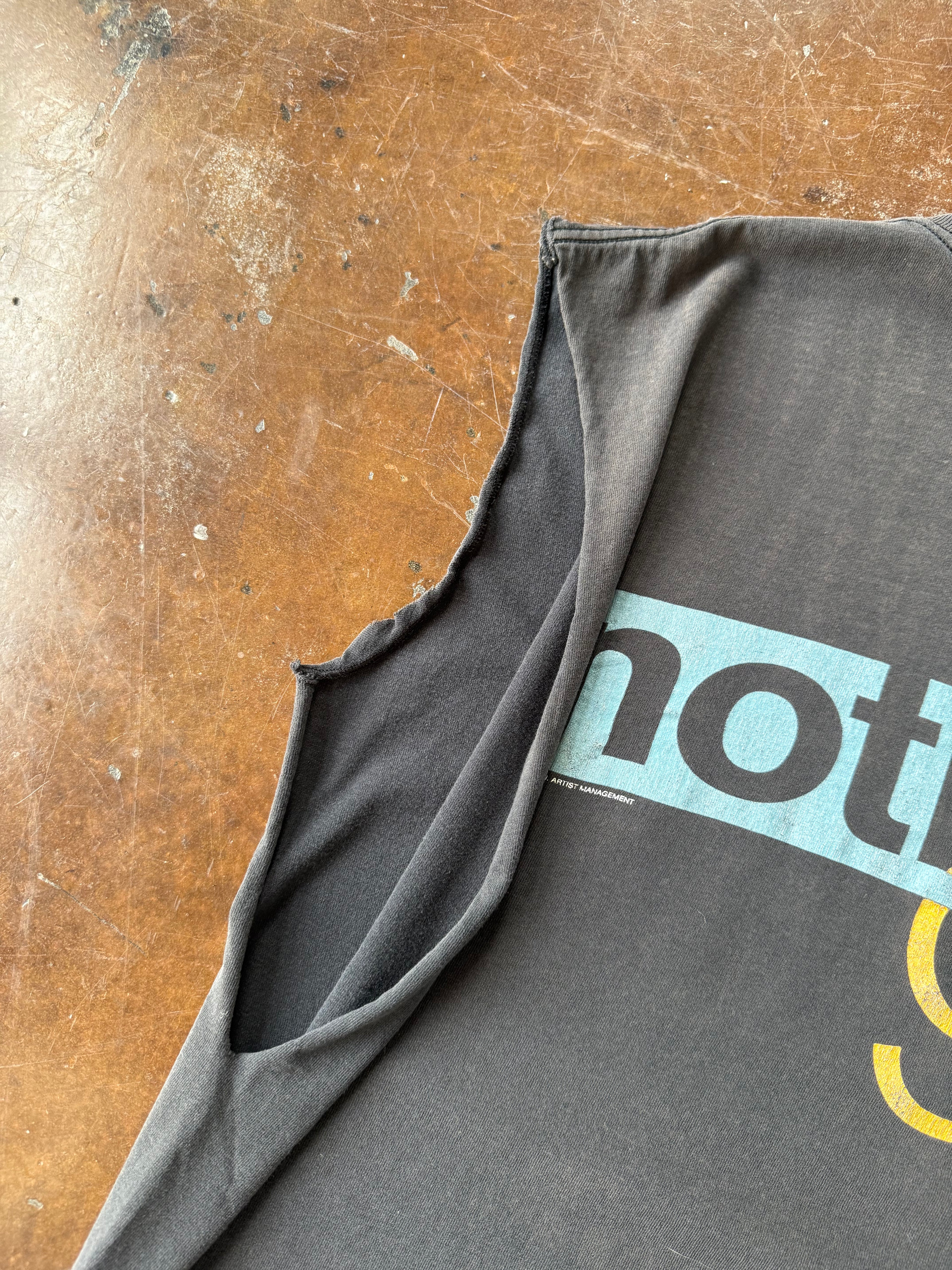 1996 Nine Inch Nails "nothing" cut-off band shirt (XL)
