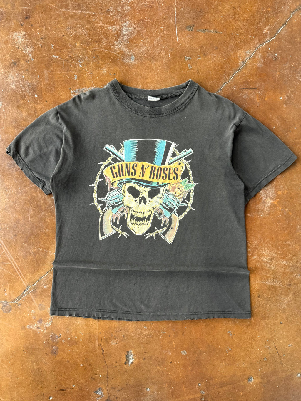2000s Guns N' Roses euro band shirt (XL)