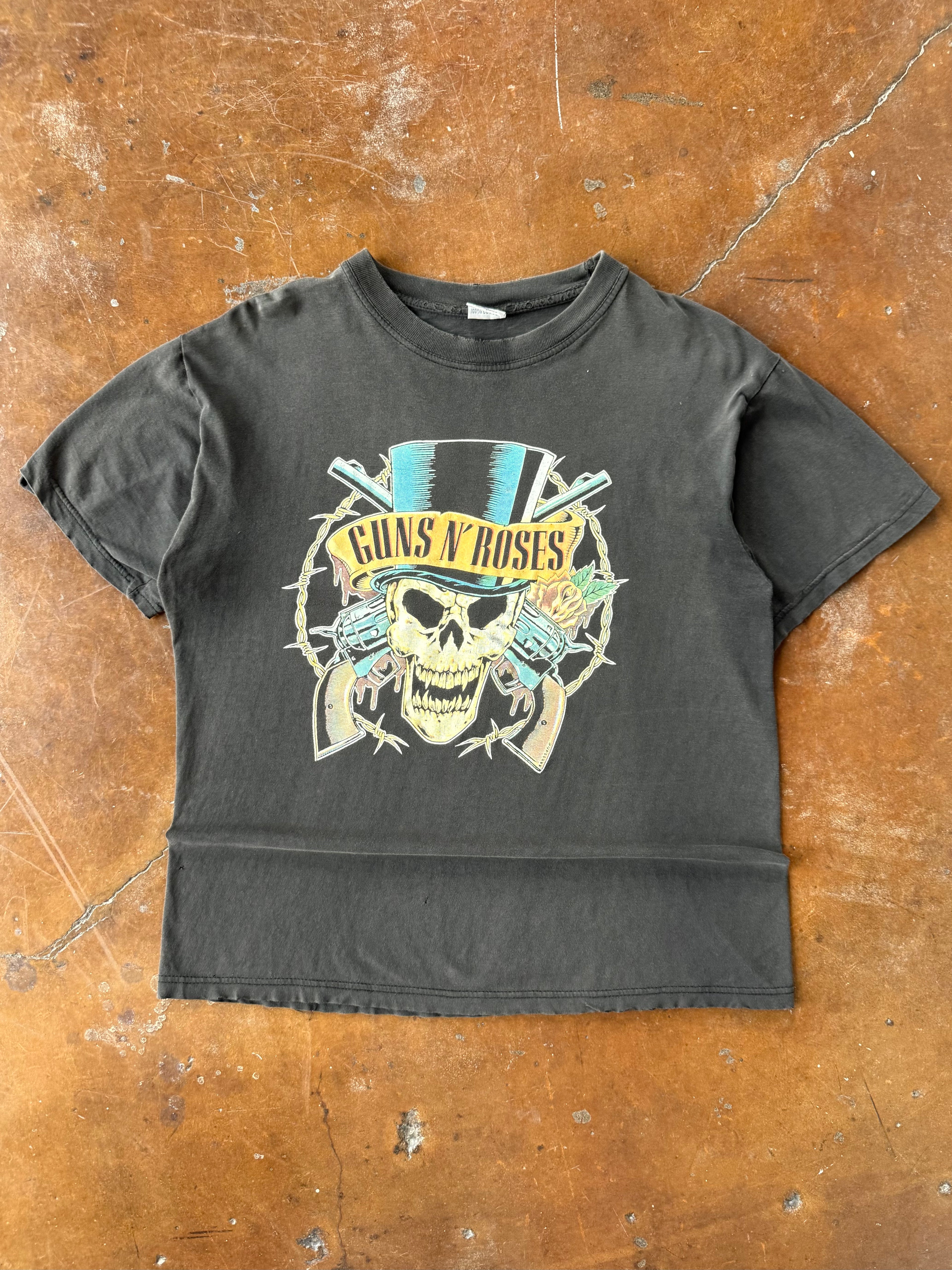 2000s Guns N' Roses euro band shirt (XL)