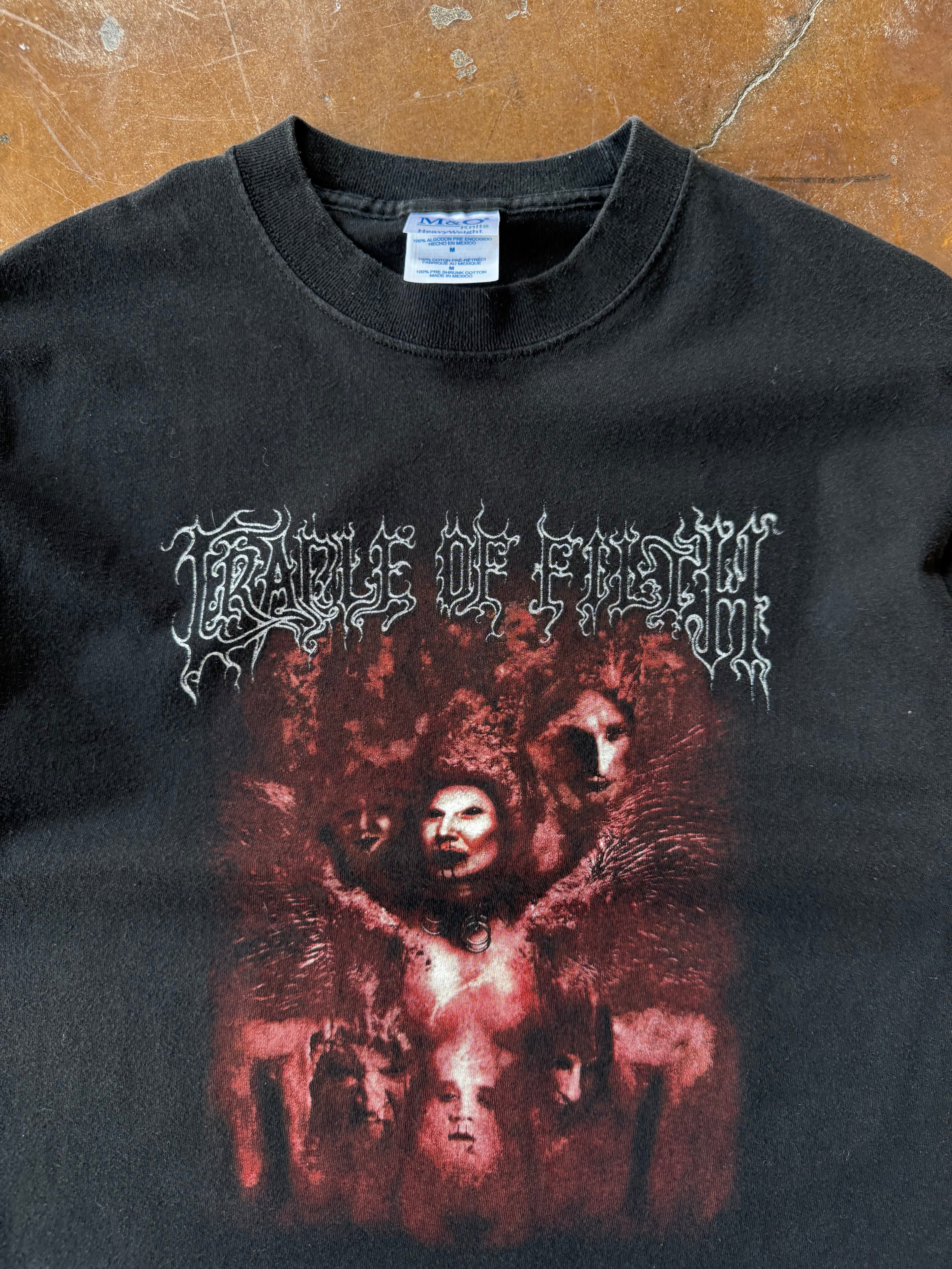 2003 Cradle of Filth "bleeding across america" band shirt (MEDIUM)