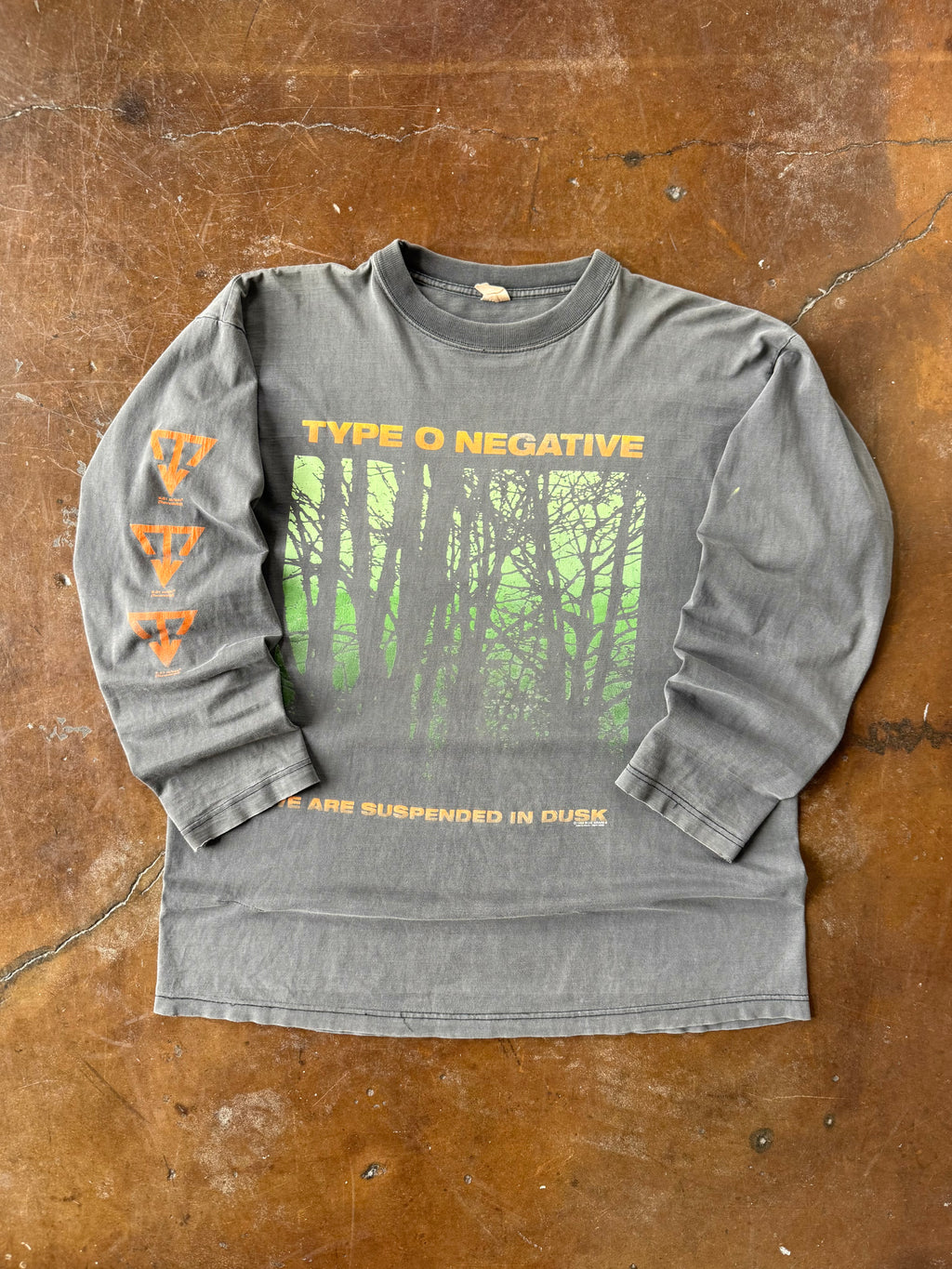1995 faded Type O Negative "we are suspended in dusk" longsleeve band shirt (XL)