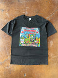 2003 Ramones "we're a happy family" band shirt (LARGE)