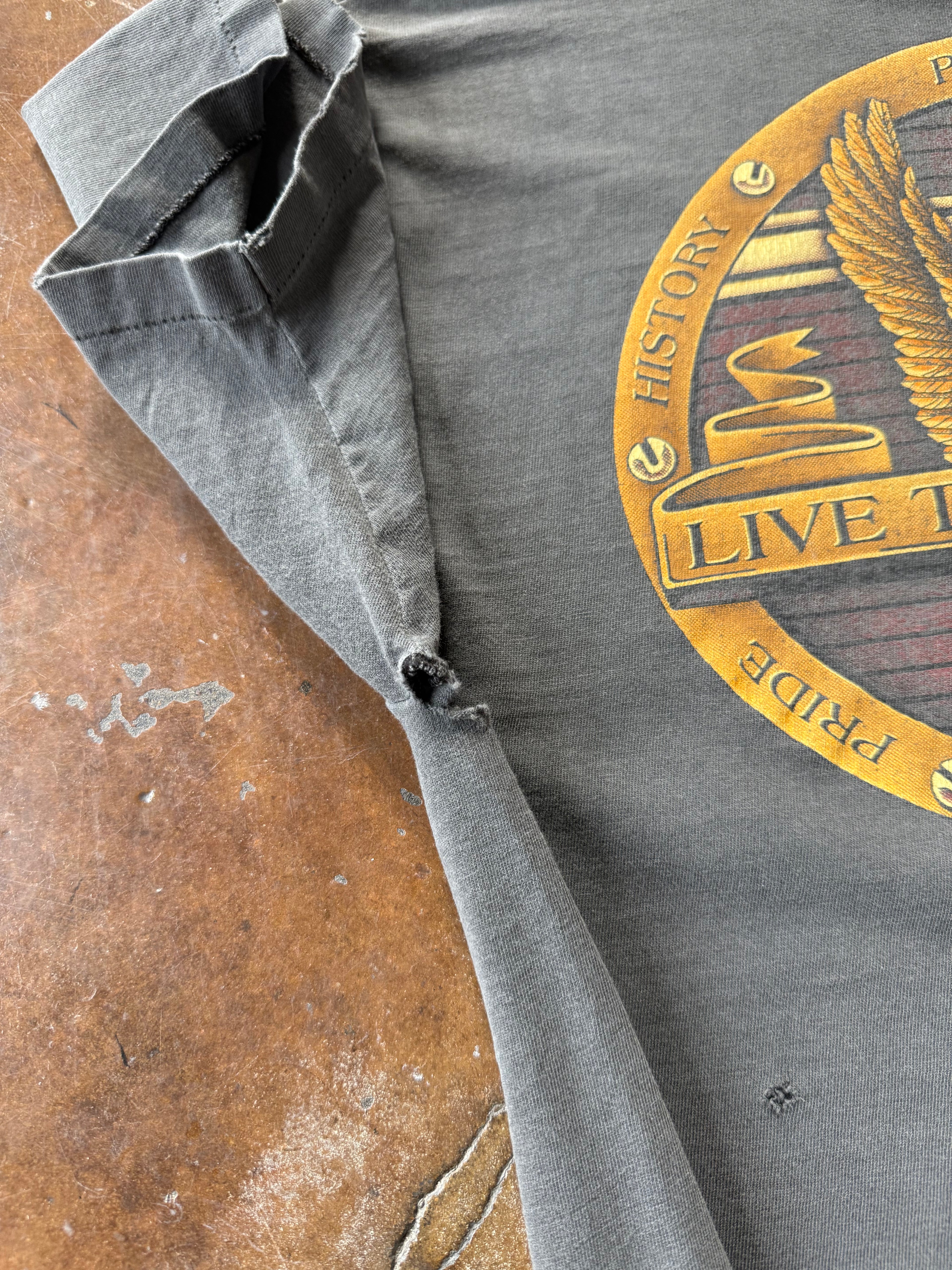 90s faded & lightly distressed Harley Davidson "live the legend" biker shirt (XL)