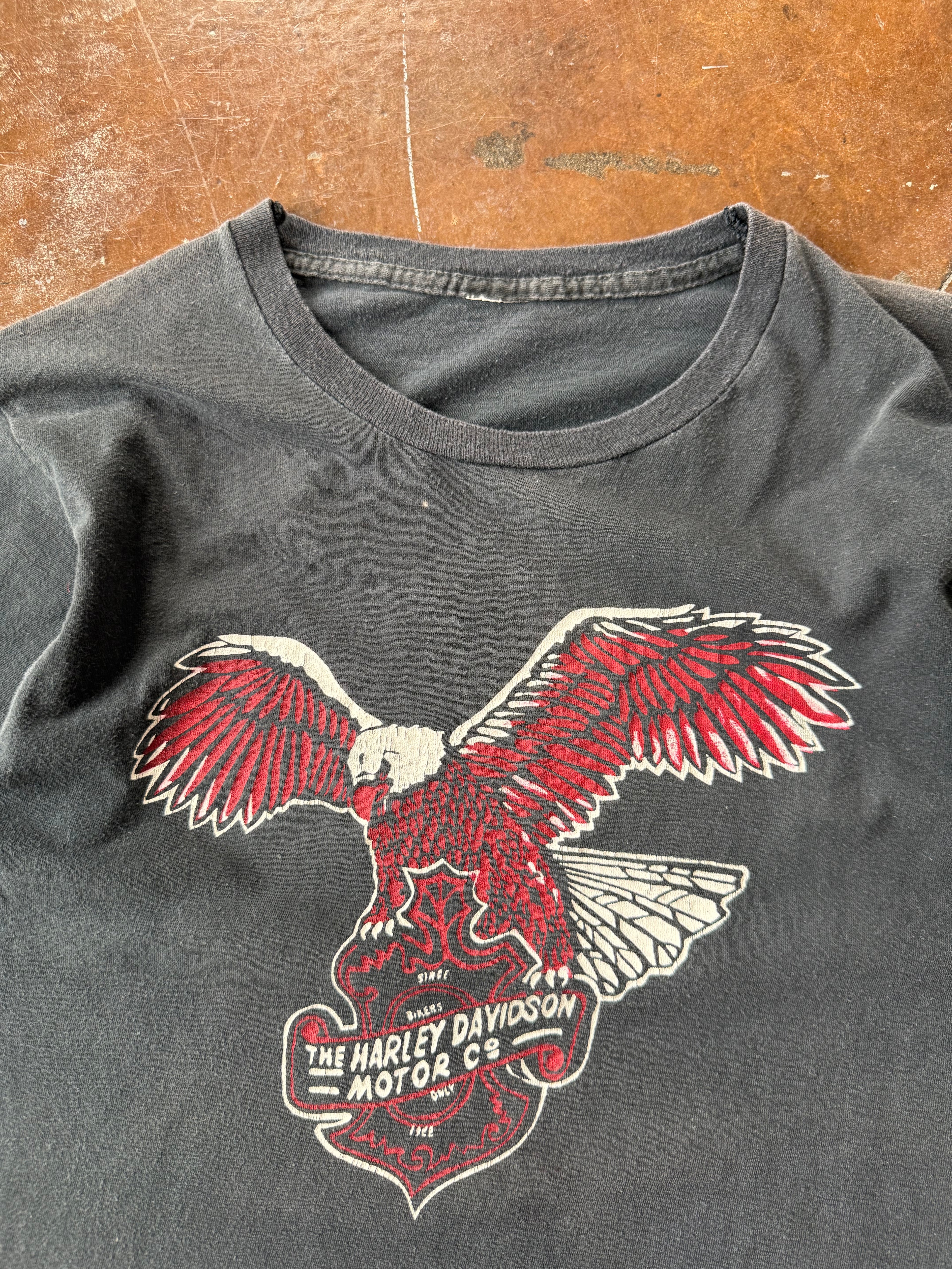 80s Harley Davidson "red emblem" biker shirt (LARGE)