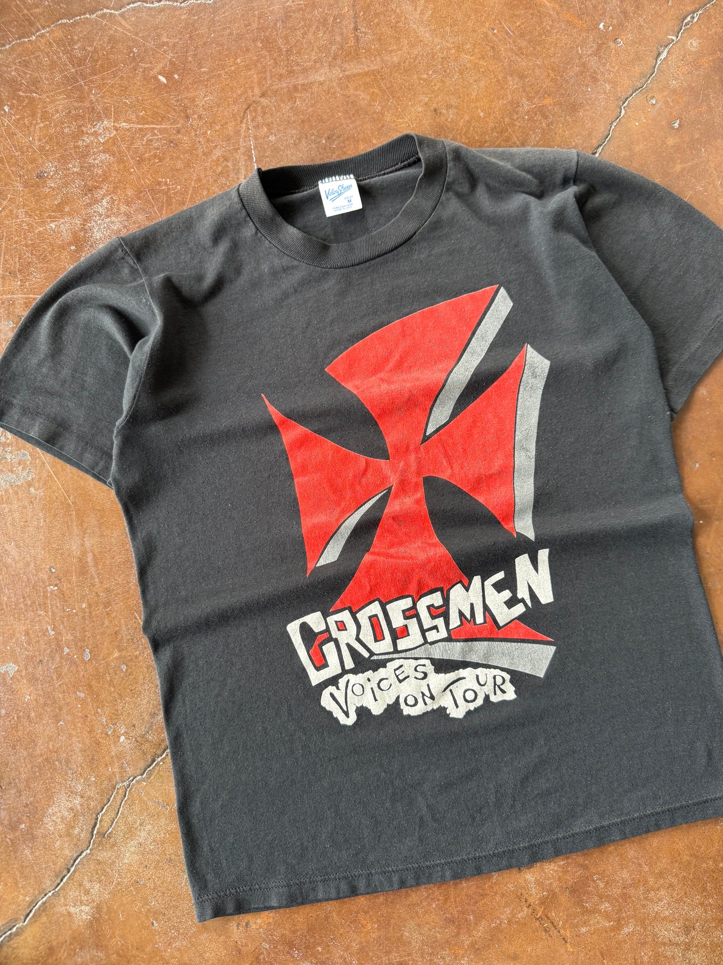 90s Crossmen "voices on tour" shirt (MEDIUM)