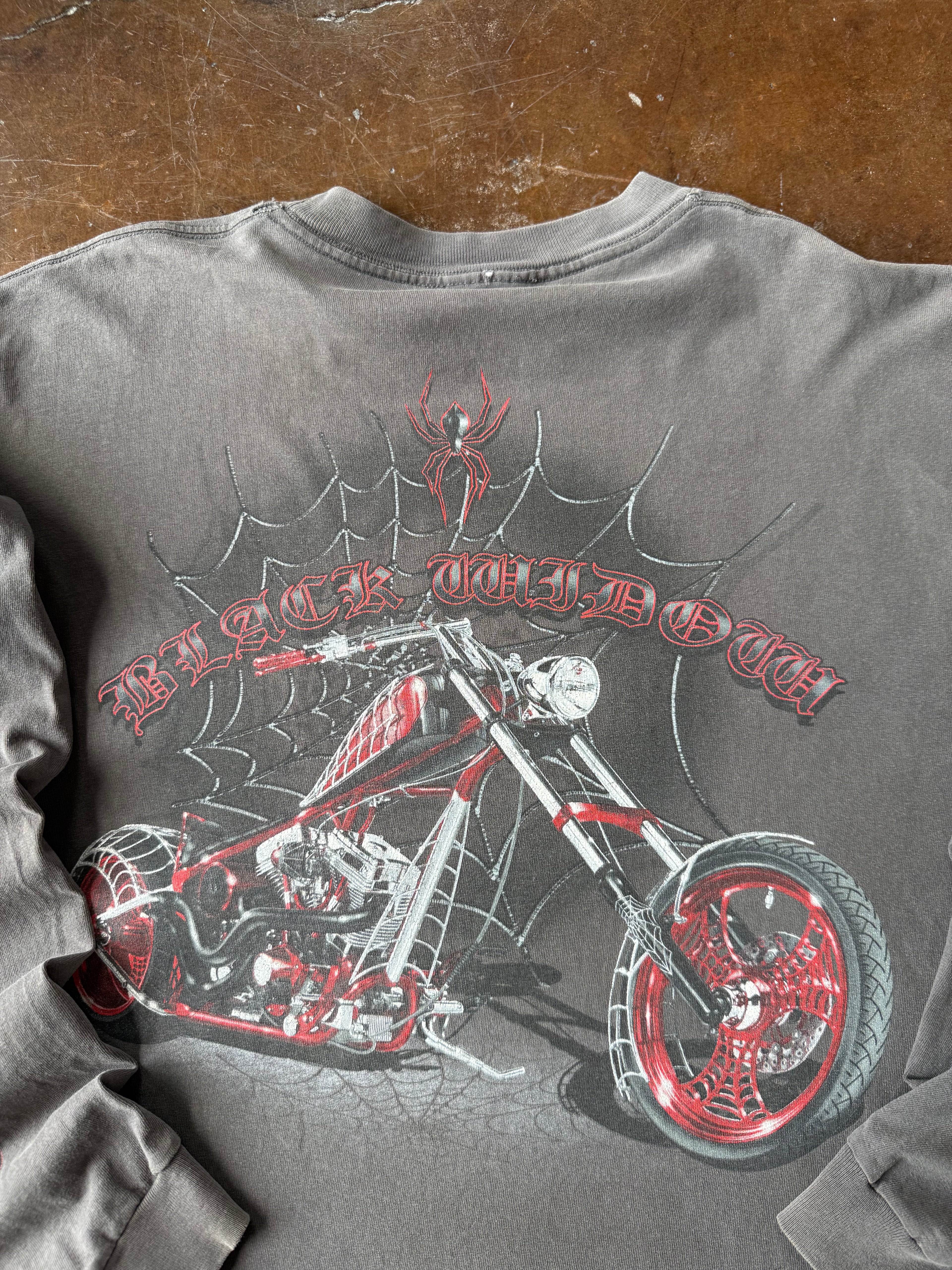 2000s American Chopper "black widow" spider longsleeve shirt (LARGE)
