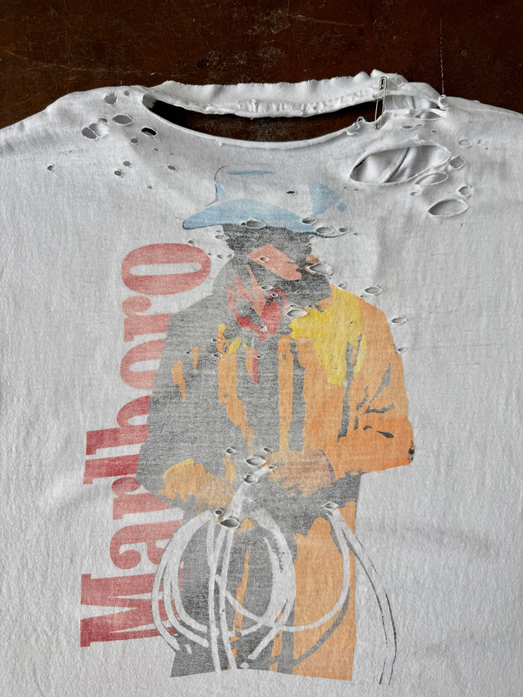 90s distressed Marlboro "cowboy" cut-off shirt (XL)
