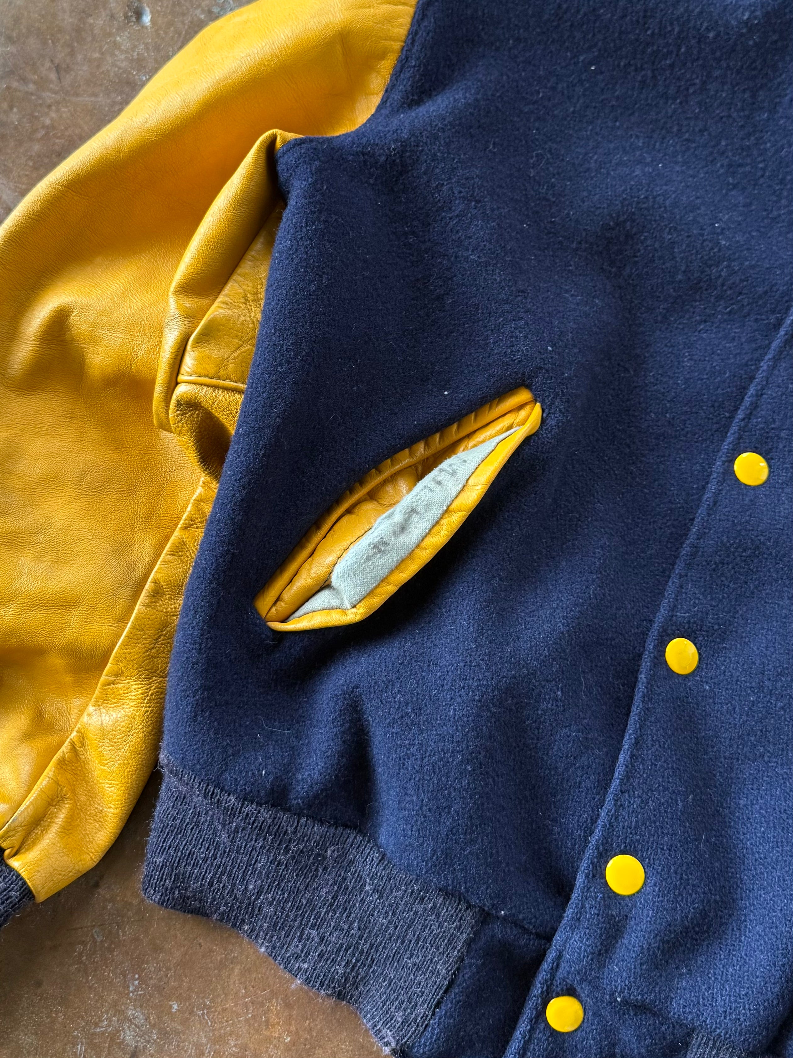70s High School Varsity "south lyon" letterman jacket (LARGE)