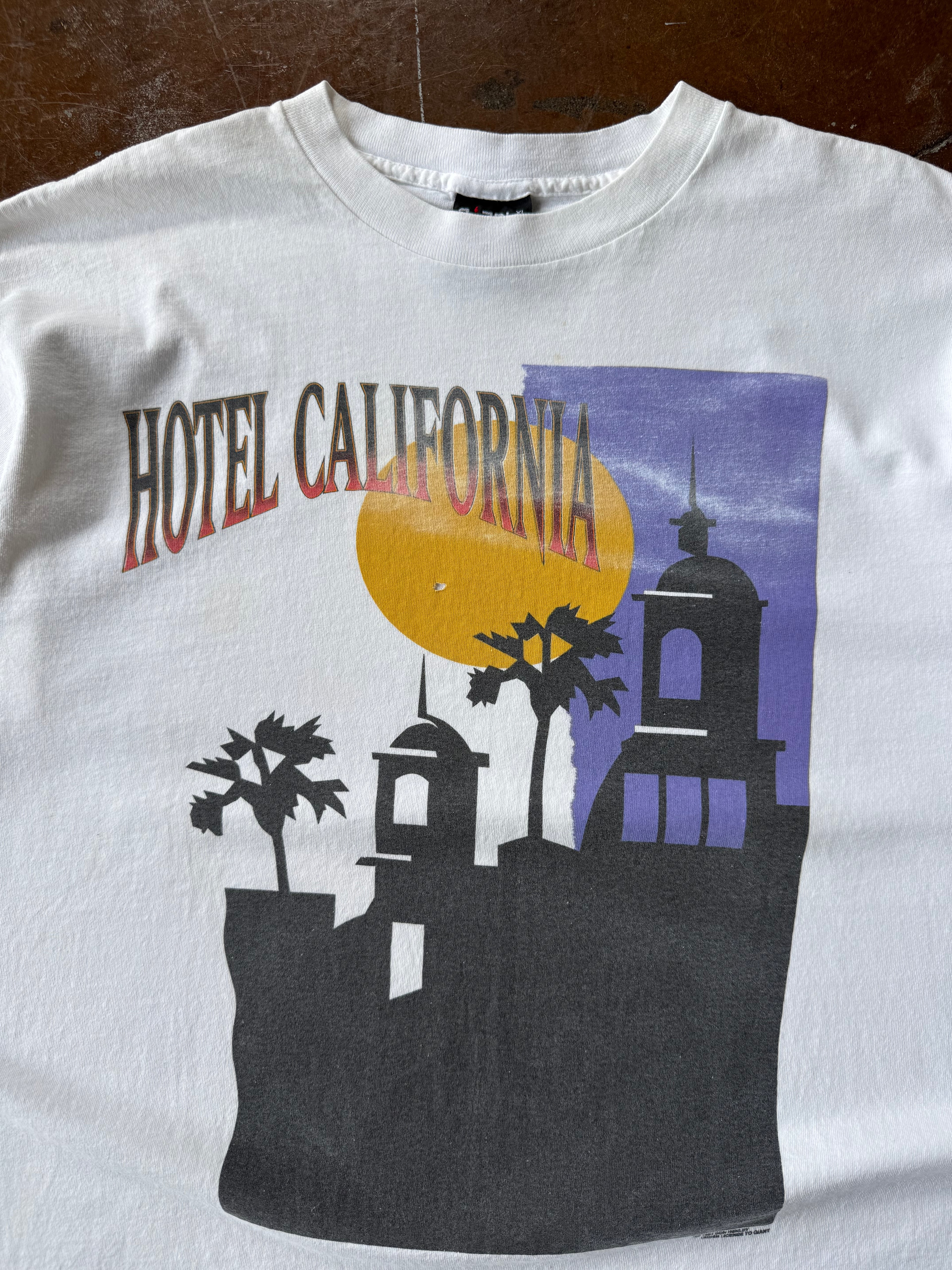1991 Eagles "hotel california" band shirt (XL)