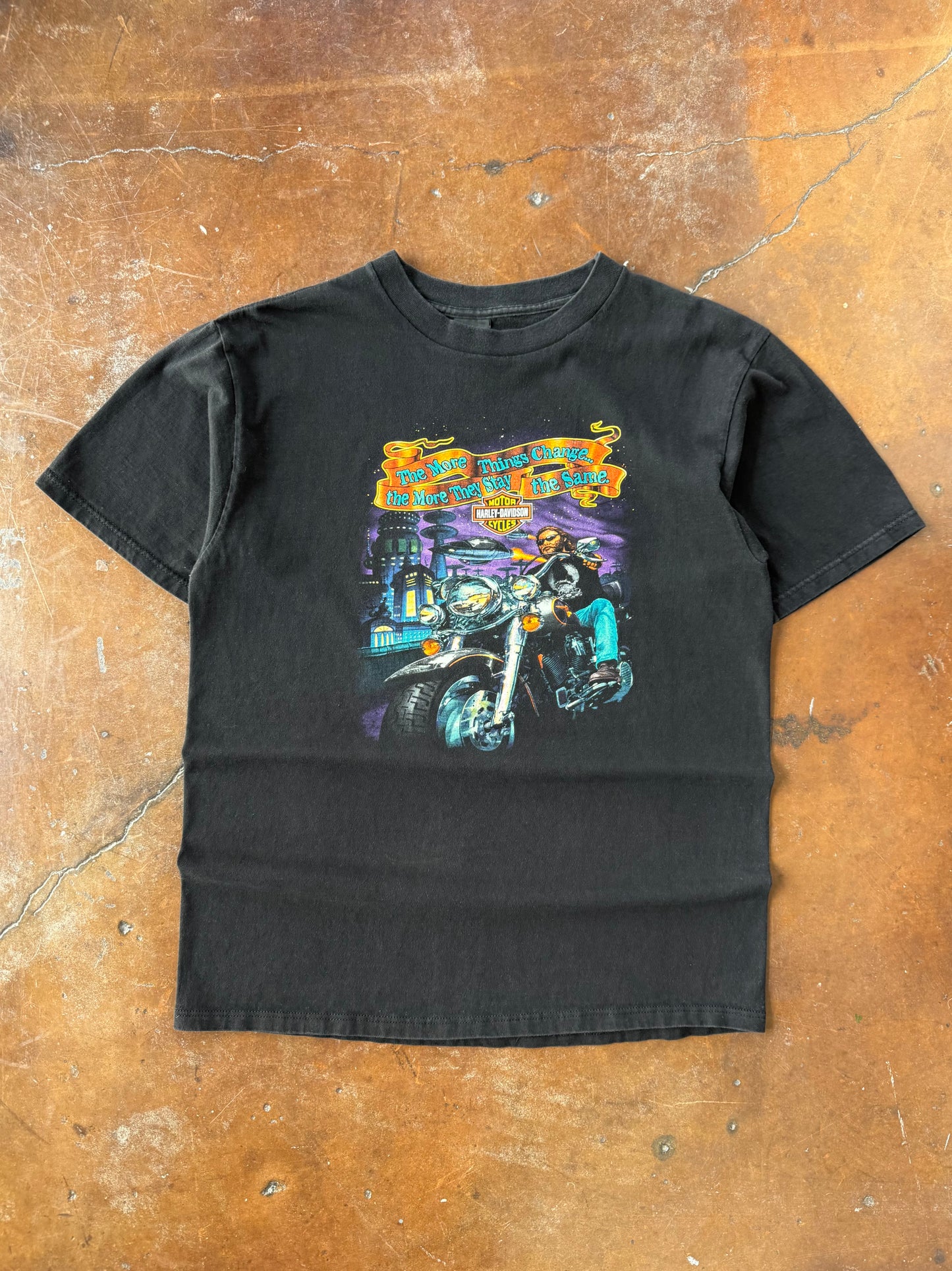 1998 Harley Davidson "alien biker" shirt (LARGE)